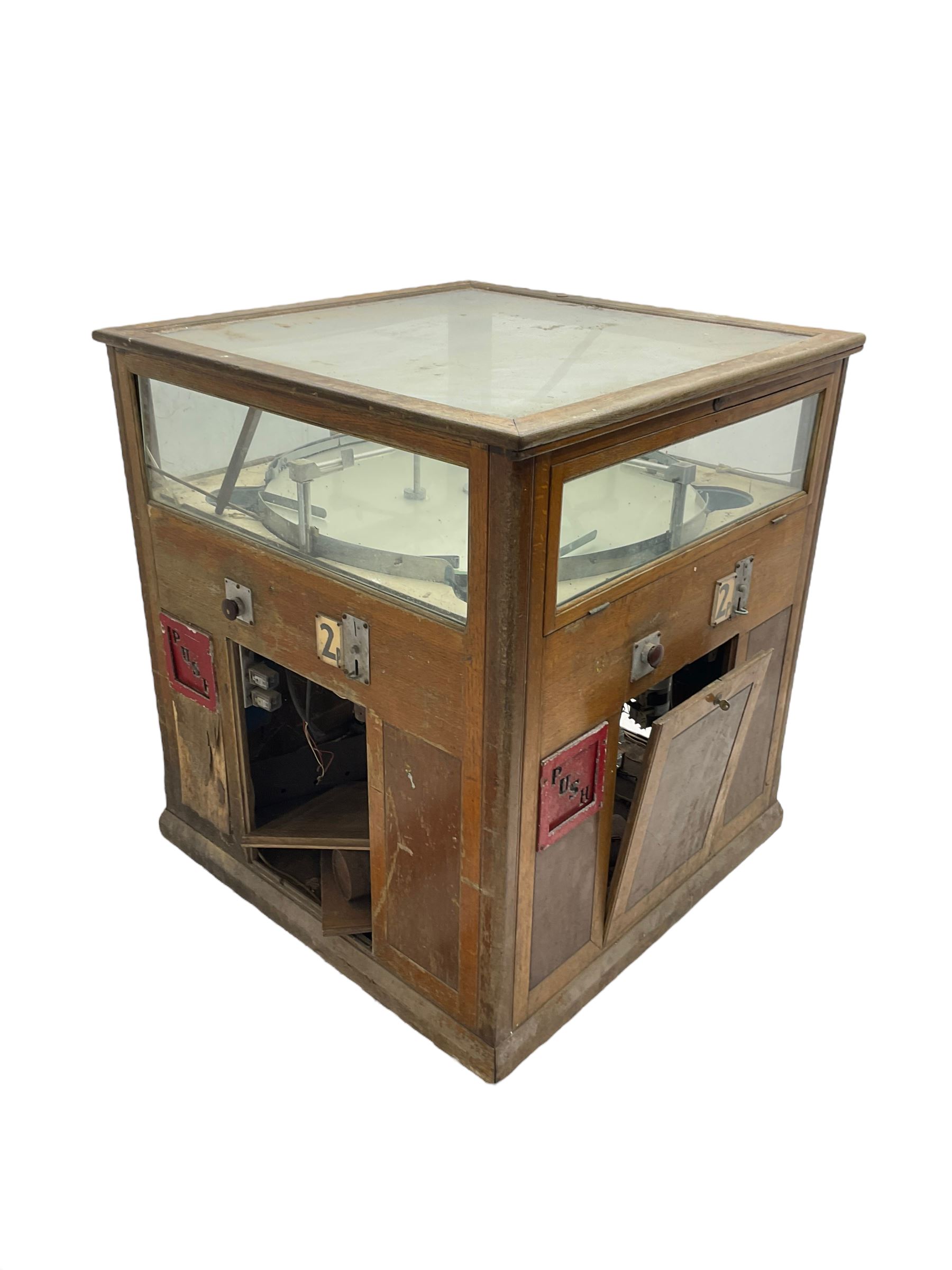 Early to mid-20th century arcade prize machine game - Image 6 of 7