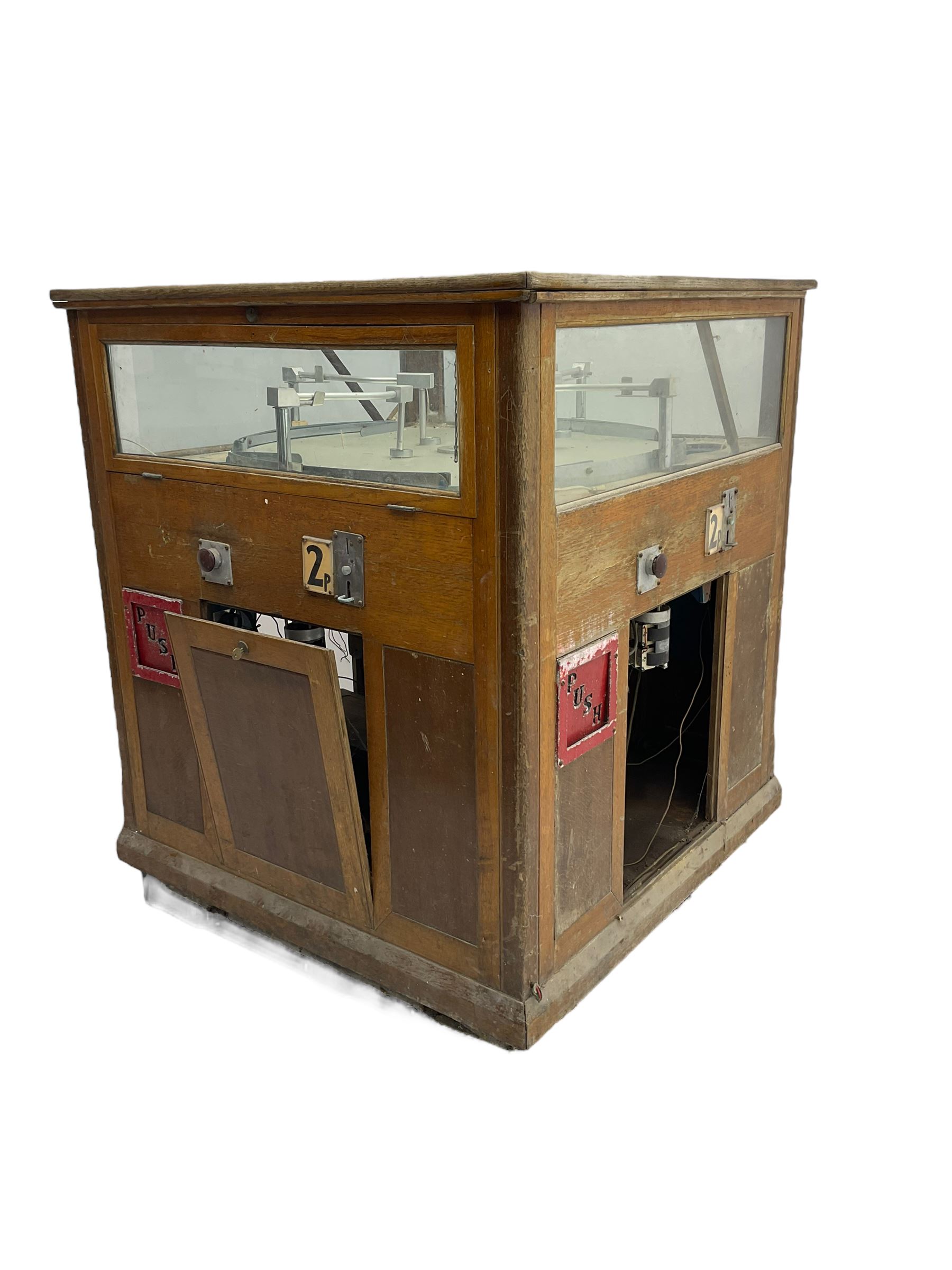 Early to mid-20th century arcade prize machine game - Image 5 of 7