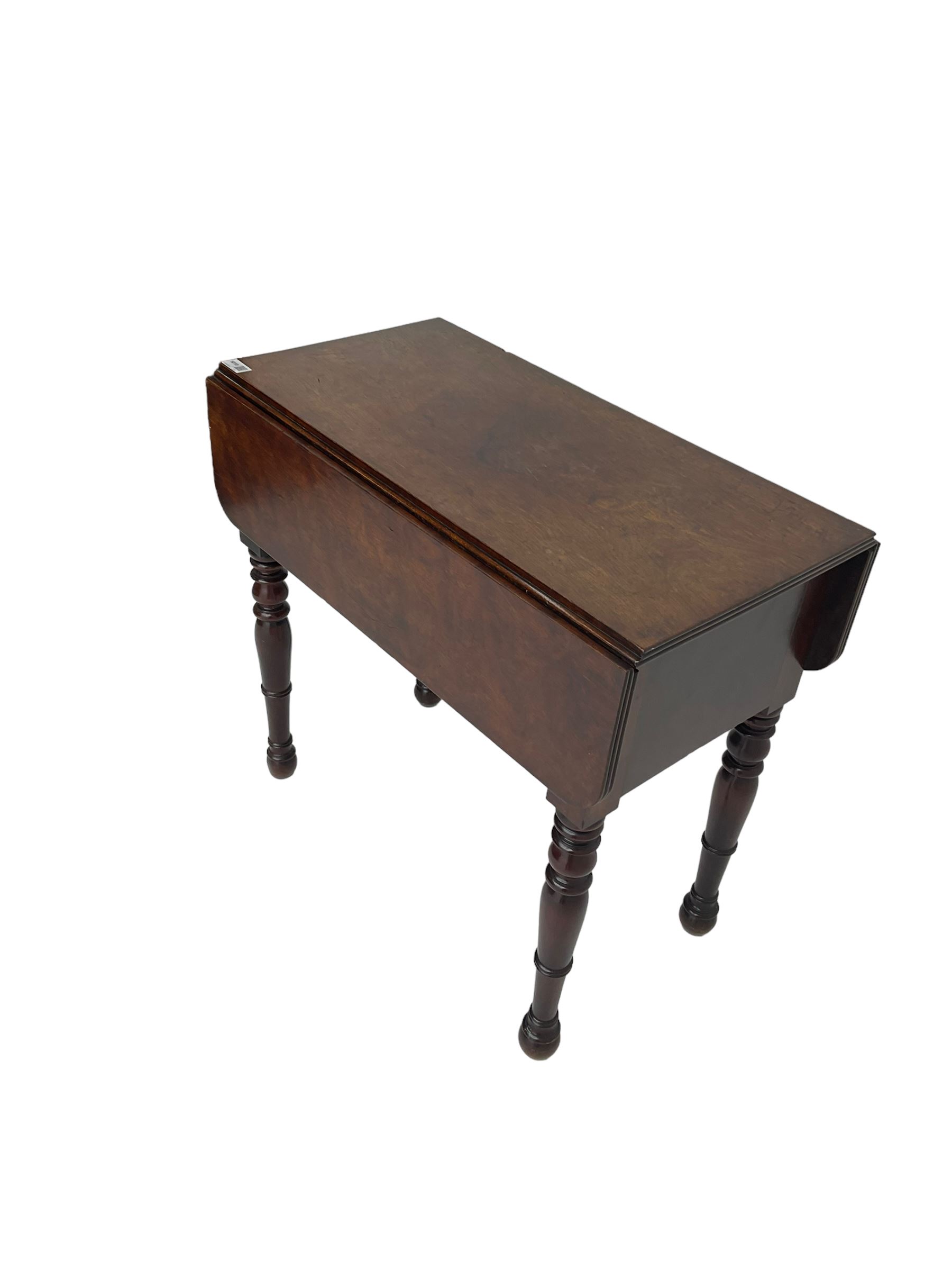 19th century walnut drop leaf side table - Image 4 of 7