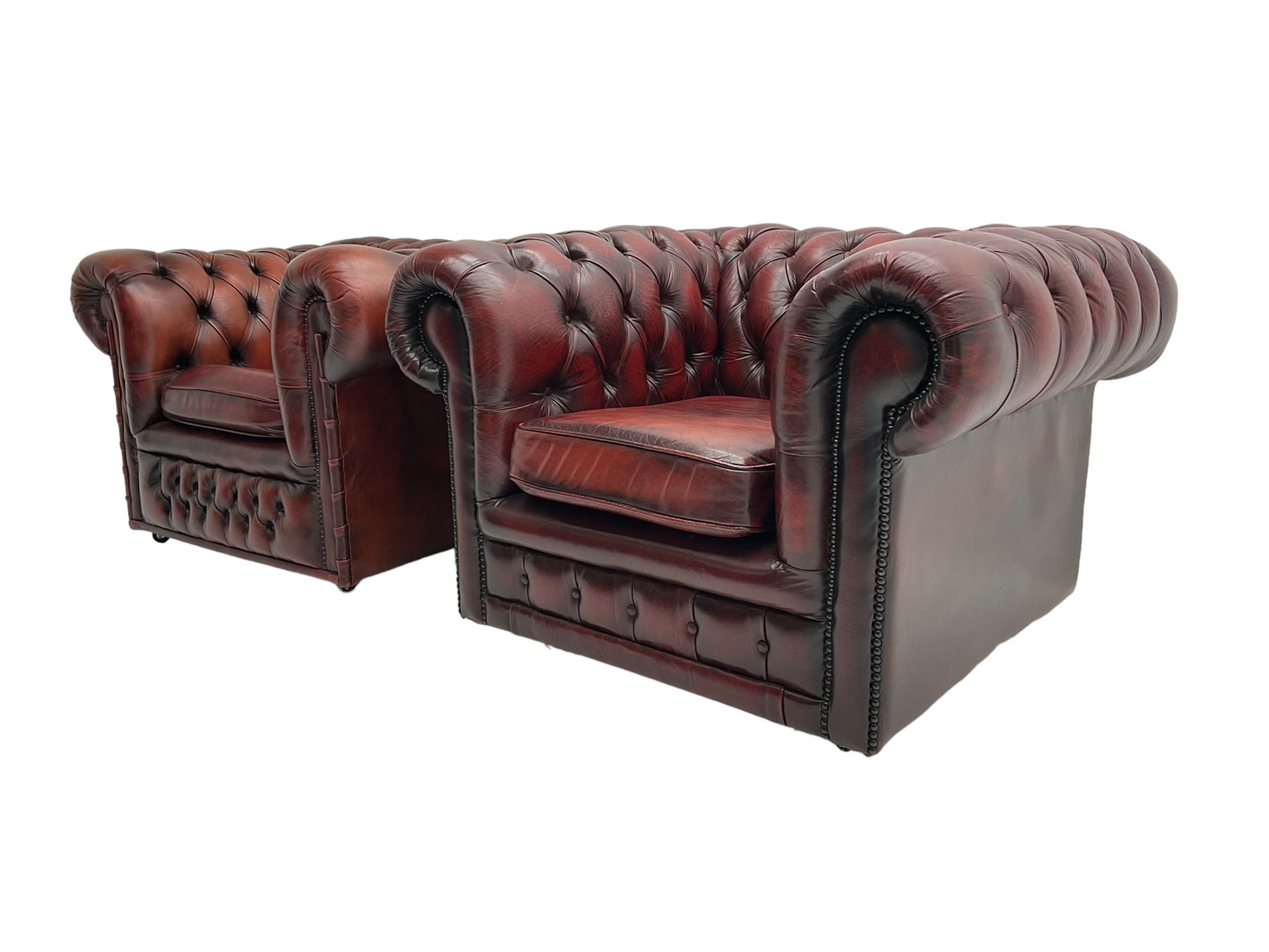 Pair chesterfield armchairs in oxblood leather - Image 5 of 7