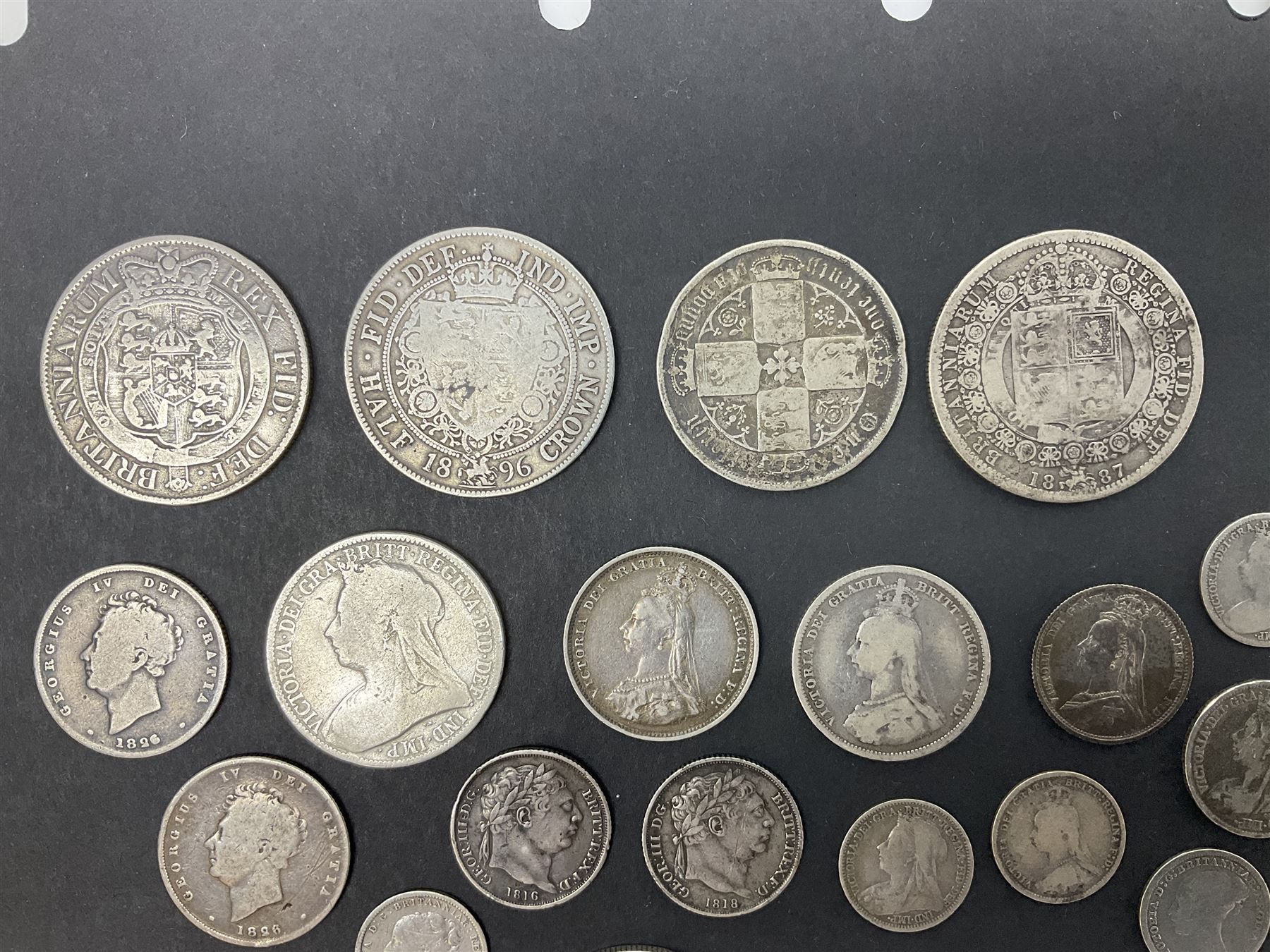 Approximately 145 grams of Great British pre 1920 silver coins - Image 3 of 5