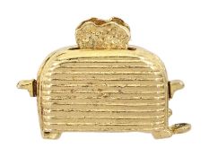 9ct gold pop up toaster charm