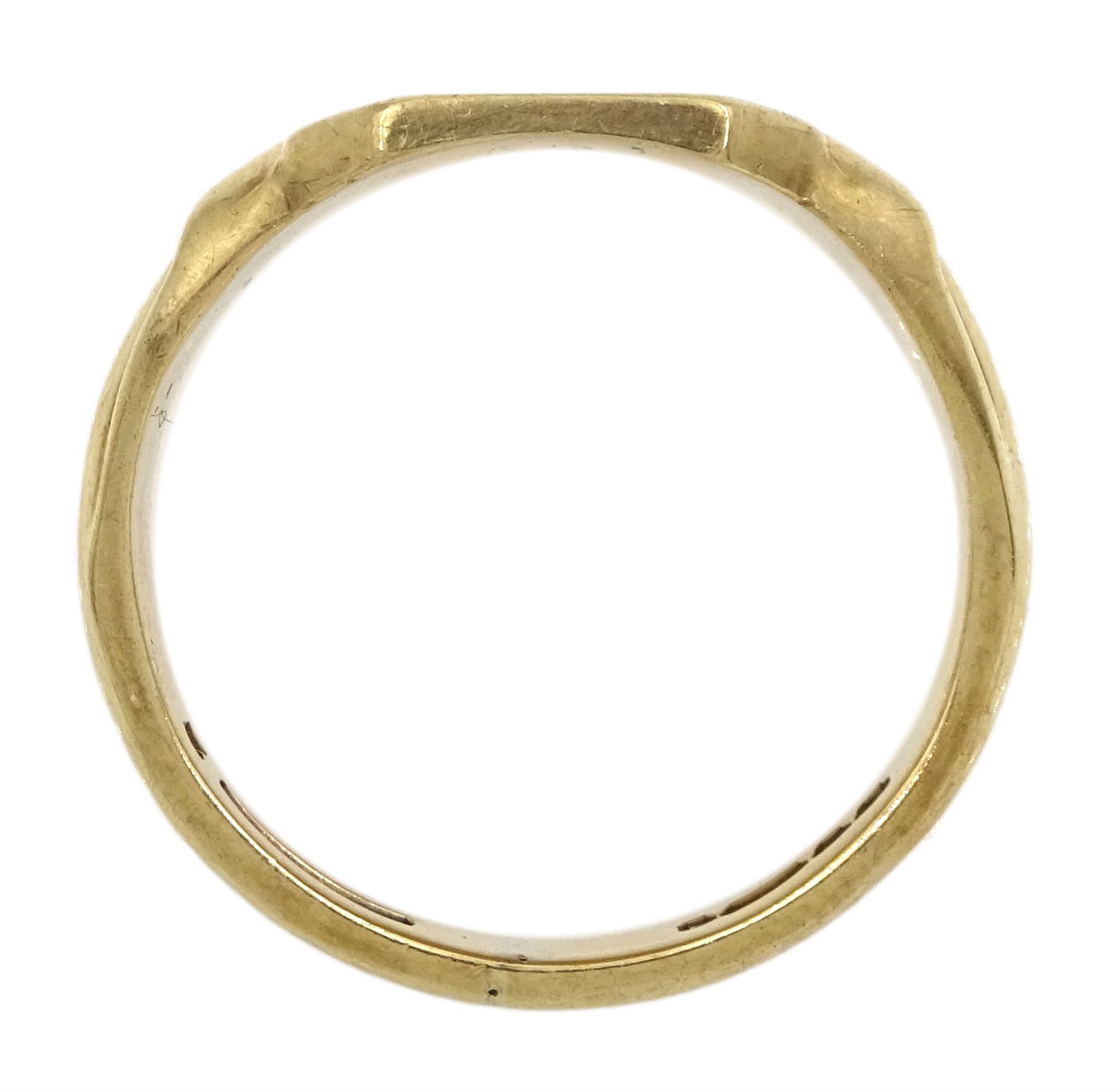 9ct gold signet ring - Image 4 of 4