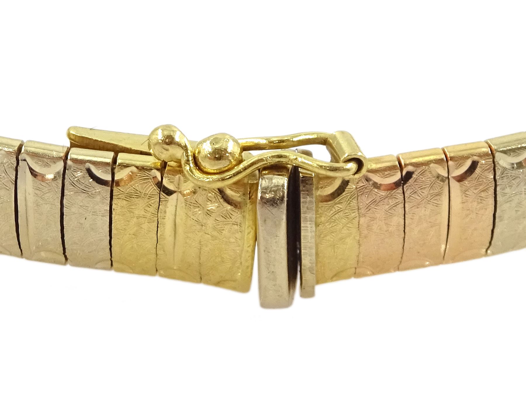 18ct gold link bracelet - Image 2 of 2