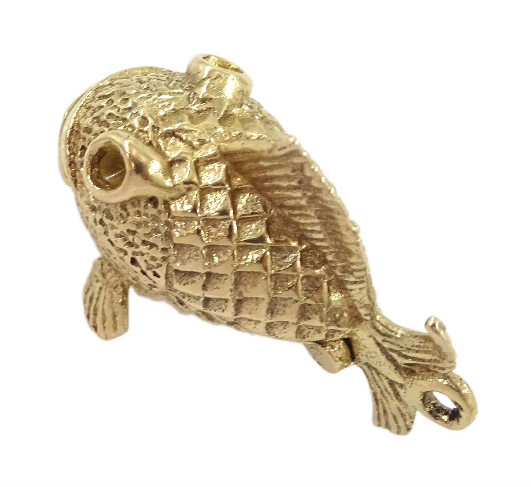 9ct gold fish and hook charm - Image 4 of 4