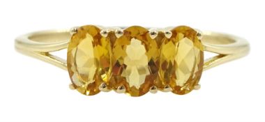 9ct gold three stone oval cut citrine ring