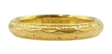 22ct gold wedding band