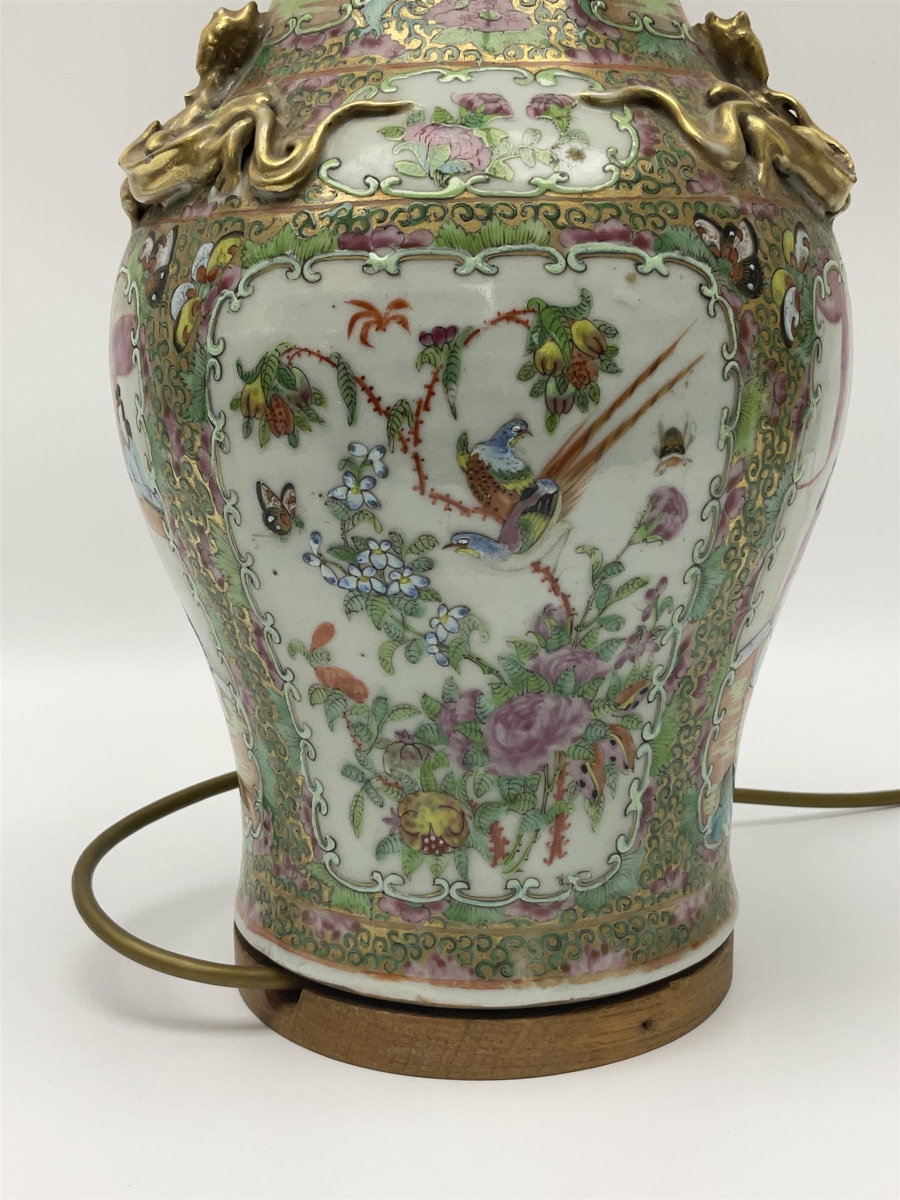 19th century Chinese Canton Famille Rose vase - Image 8 of 12