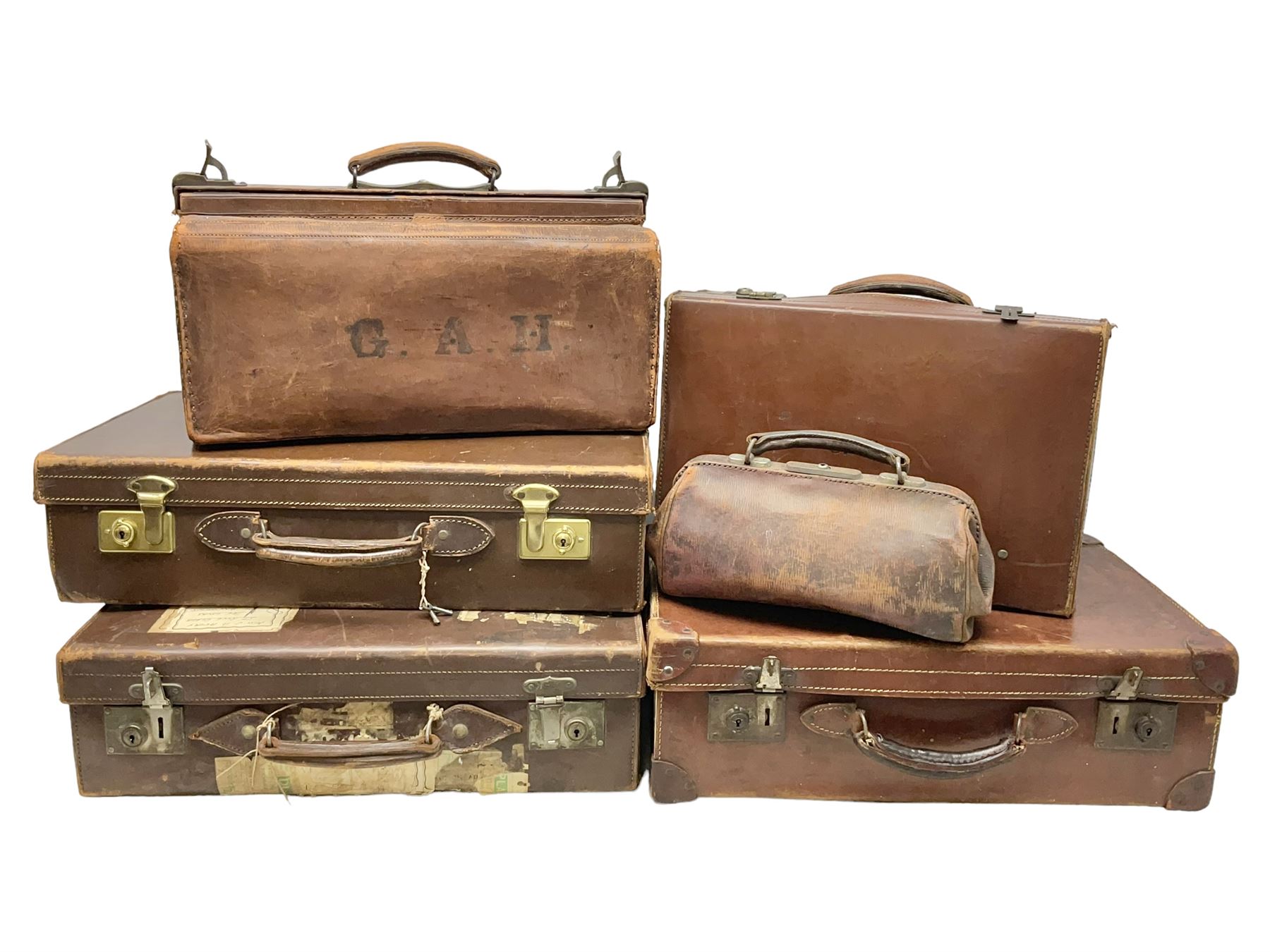 Early 20th century tan leather Gladstone bag