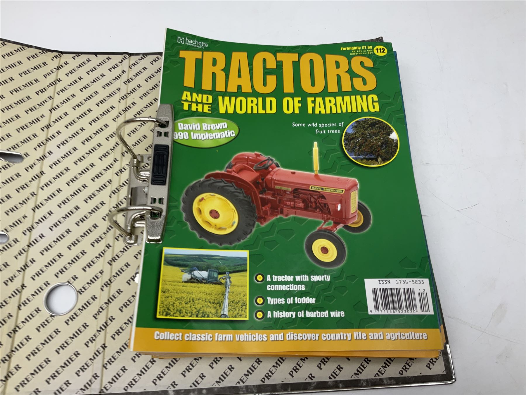 Thirty six diecast tractors - Image 13 of 15