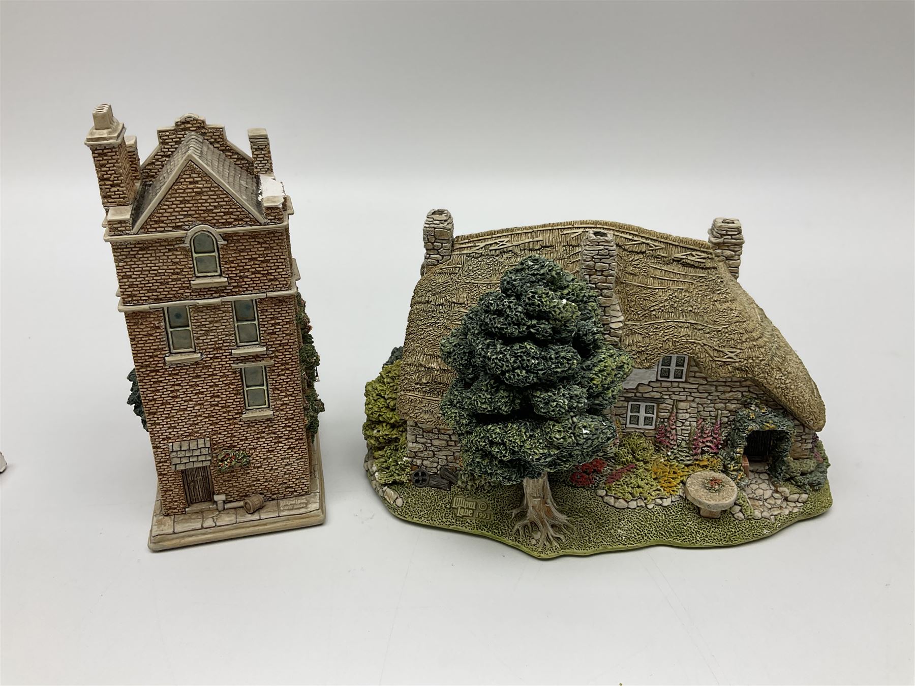 Fourteen Lilliput lane models - Image 16 of 17