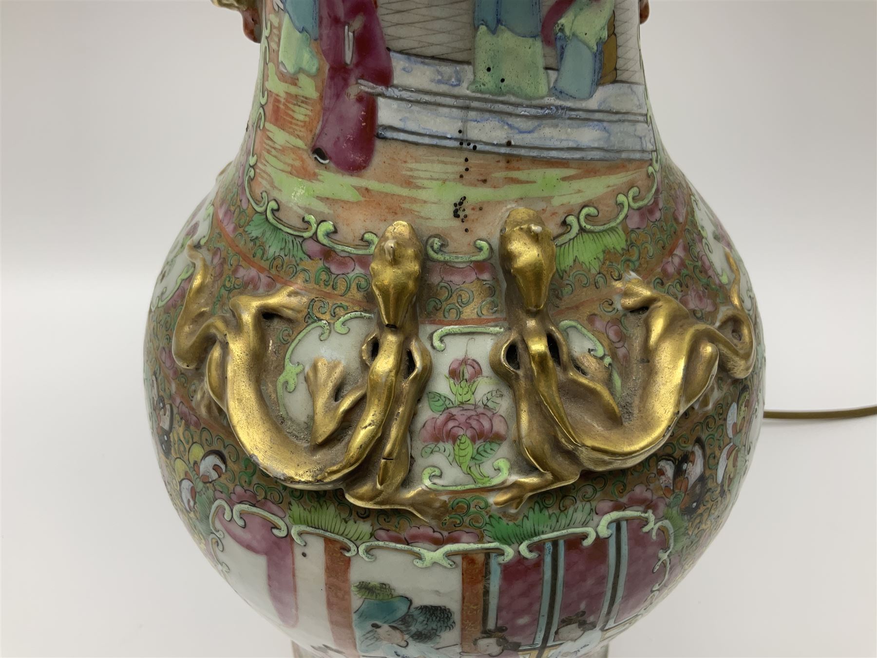 19th century Chinese Canton Famille Rose vase - Image 5 of 12