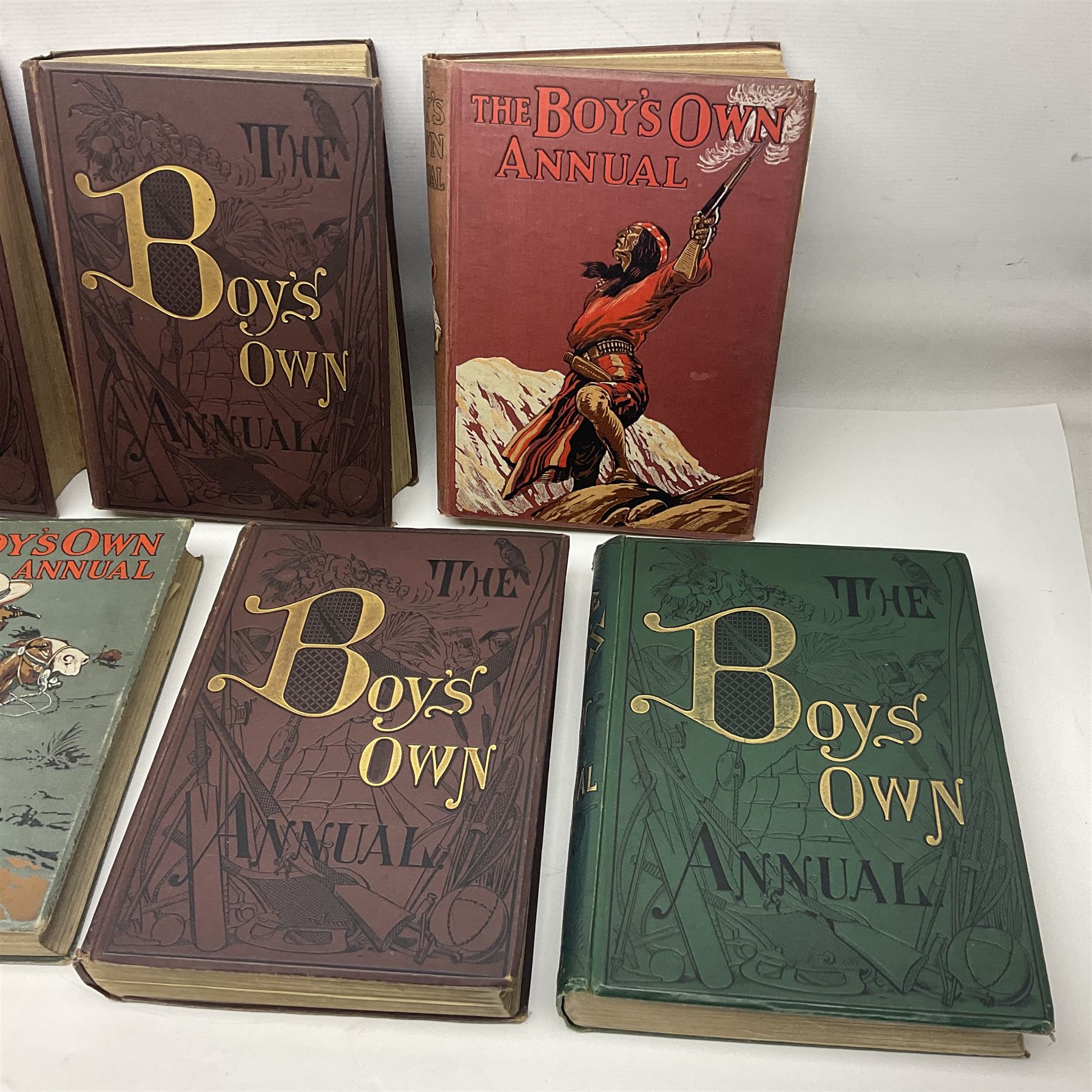 Fifteen Victorian and later volumes of The Boys Own Annual - Image 17 of 17