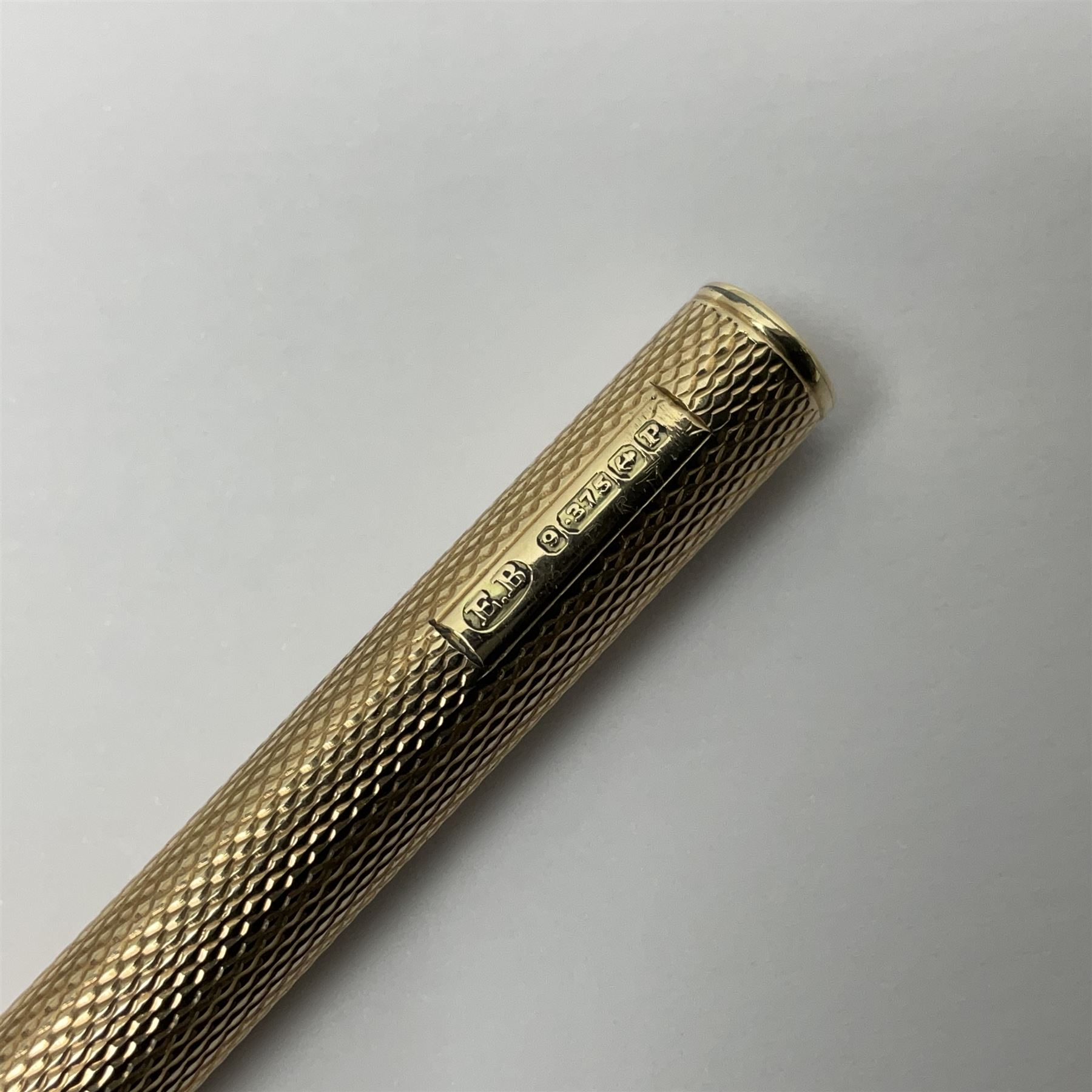 9ct gold propelling pencil - Image 2 of 9