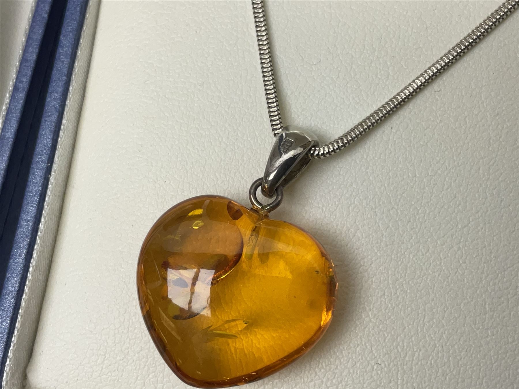 Silver Baltic amber jewellery - Image 4 of 11
