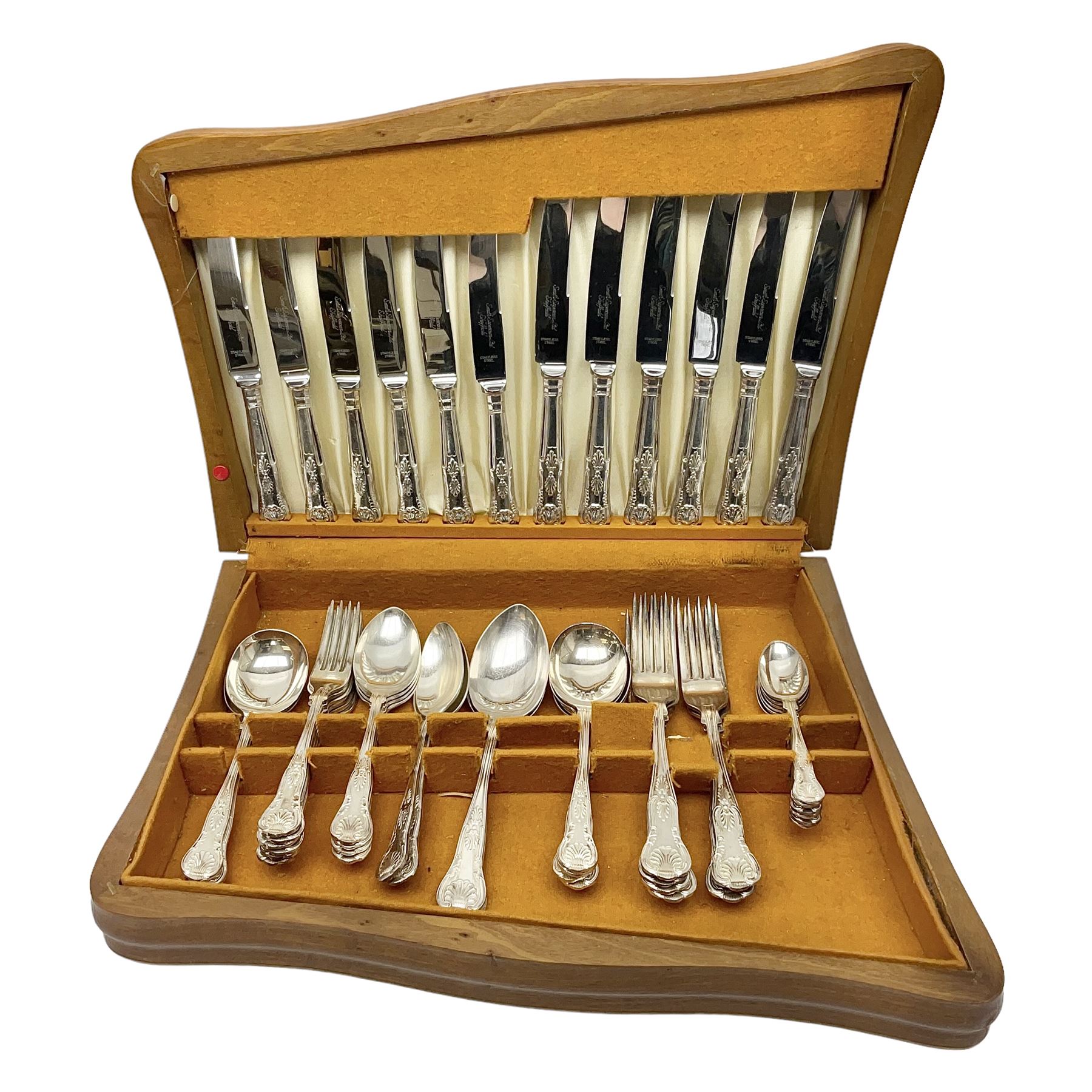 Canteen of silver plated King's pattern cutlery