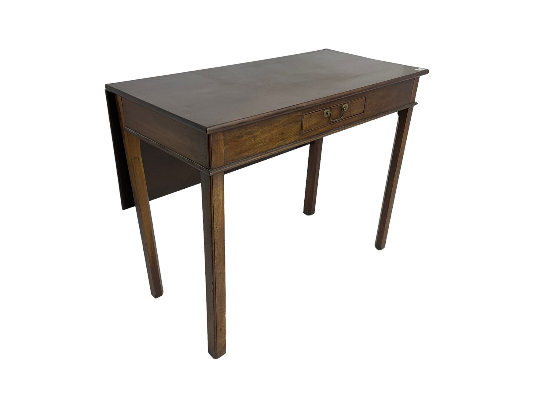 George III style mahogany drop-leaf side table with single frieze drawer - Image 2 of 2