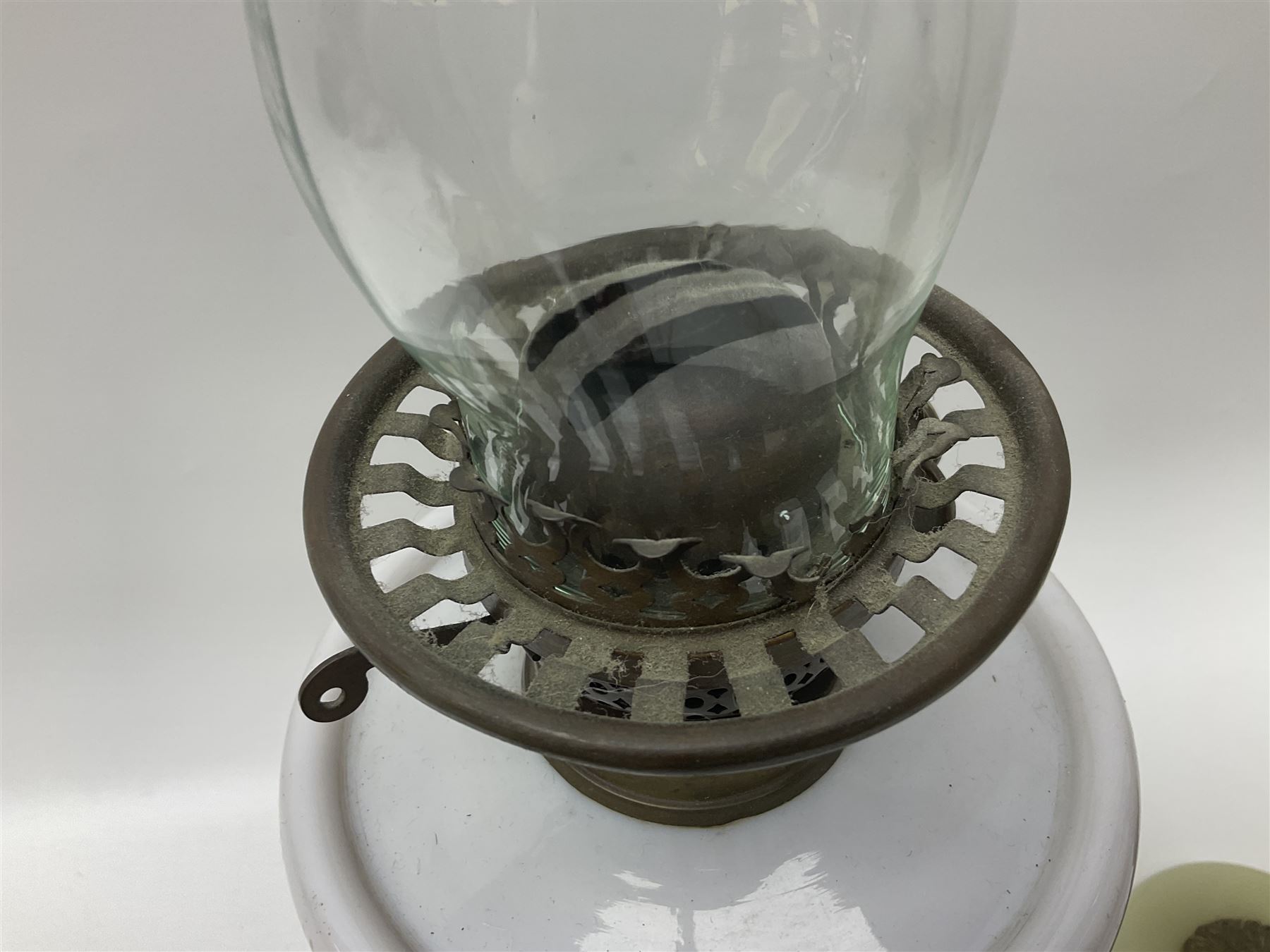 Oil lamp with ornate metal base and painted glass reservoir - Image 9 of 10