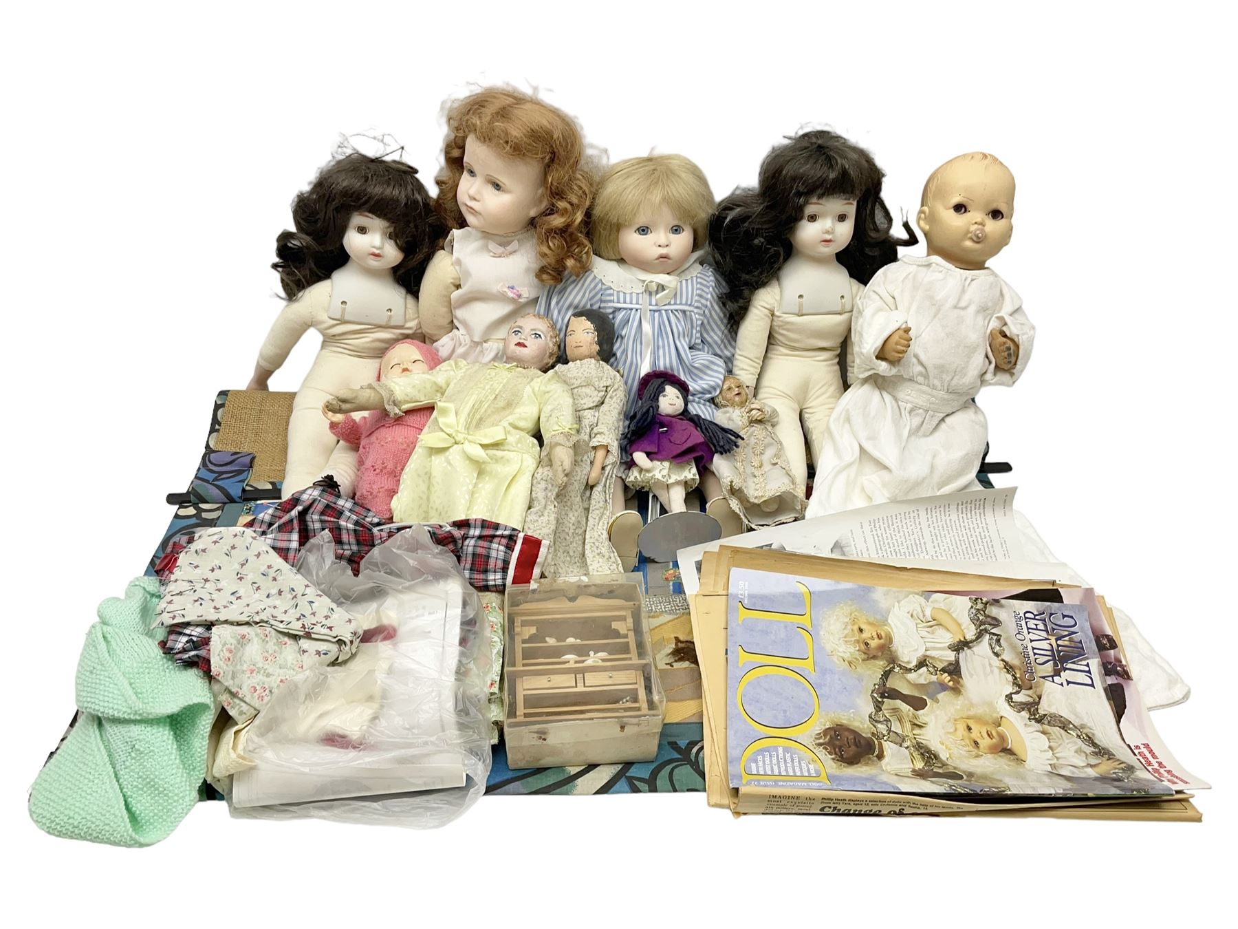 Collection of Victorian and later dolls