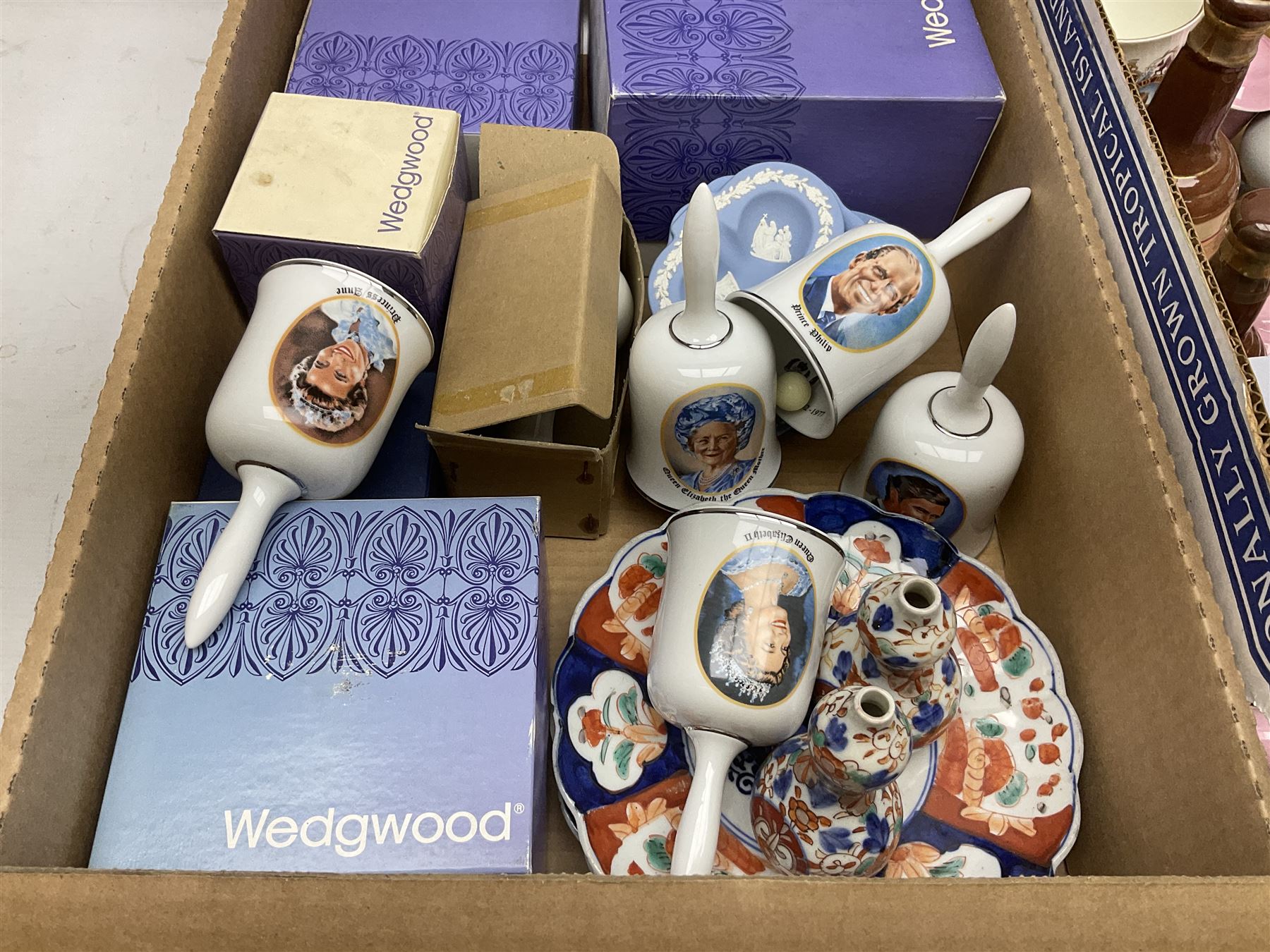 Collection of Wedgwood Jasperware - Image 2 of 15