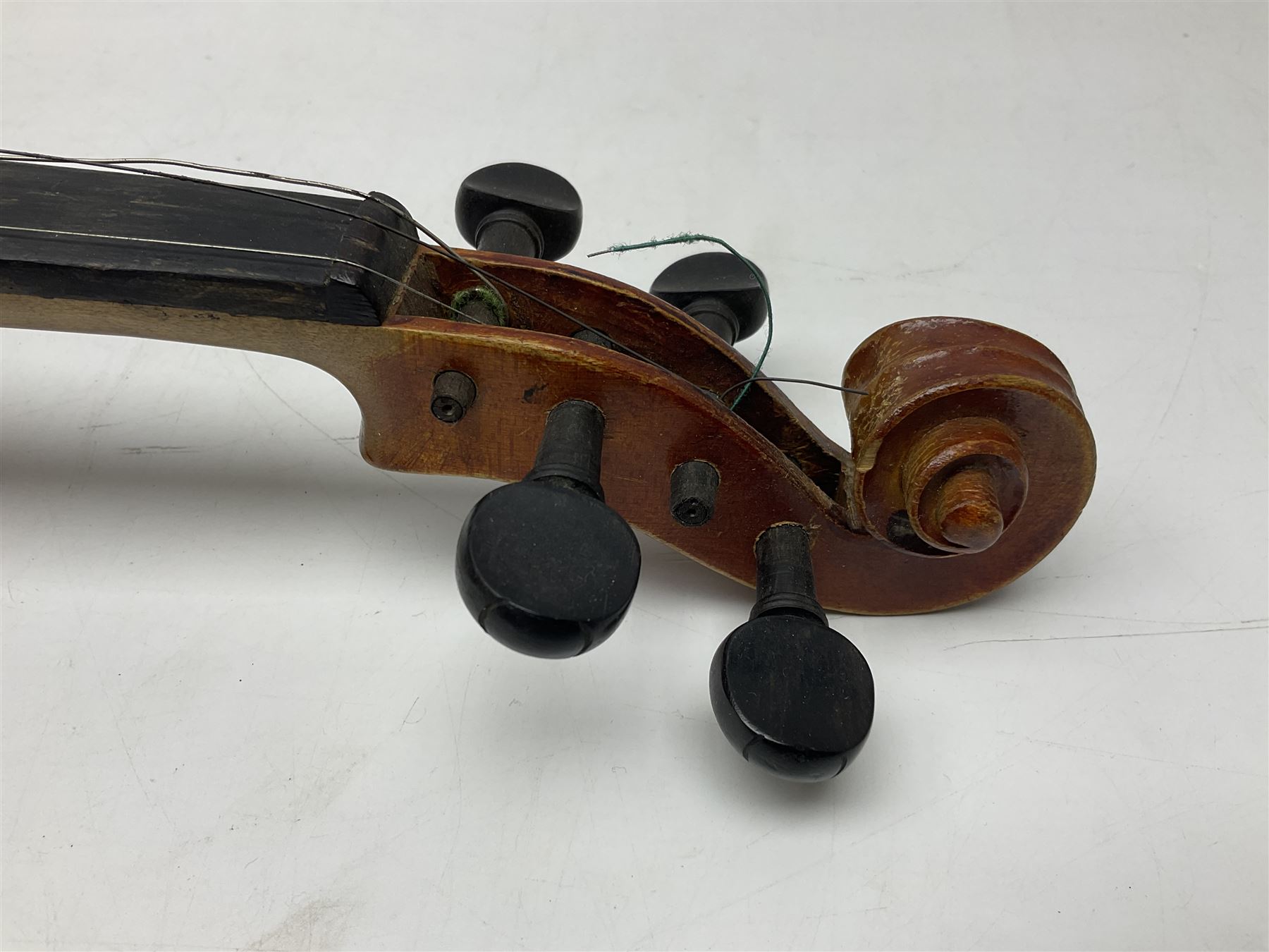 1920s Czechoslovakian violin - Image 7 of 9