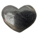 Fossilised wood in the form of a heart