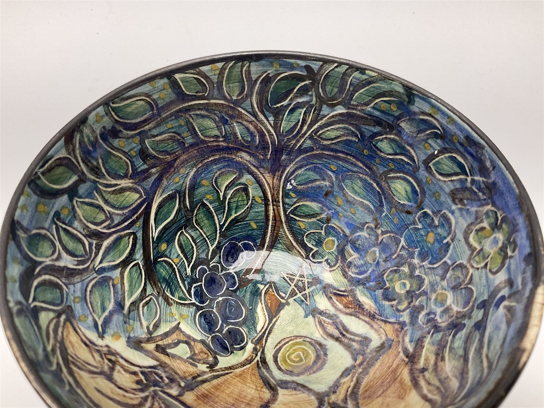 Studio pottery bowl - Image 5 of 7