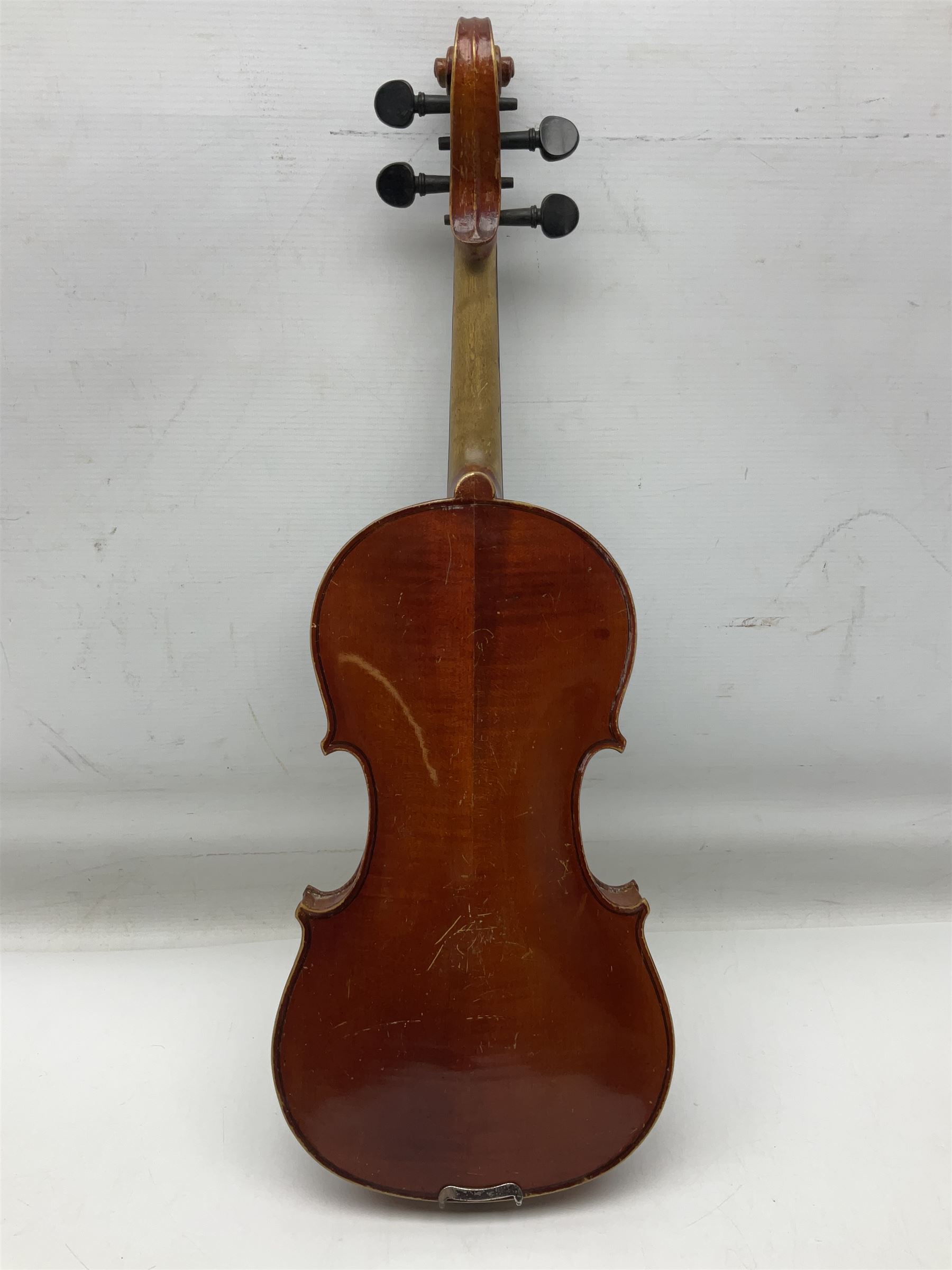 1920s Czechoslovakian violin - Image 2 of 9