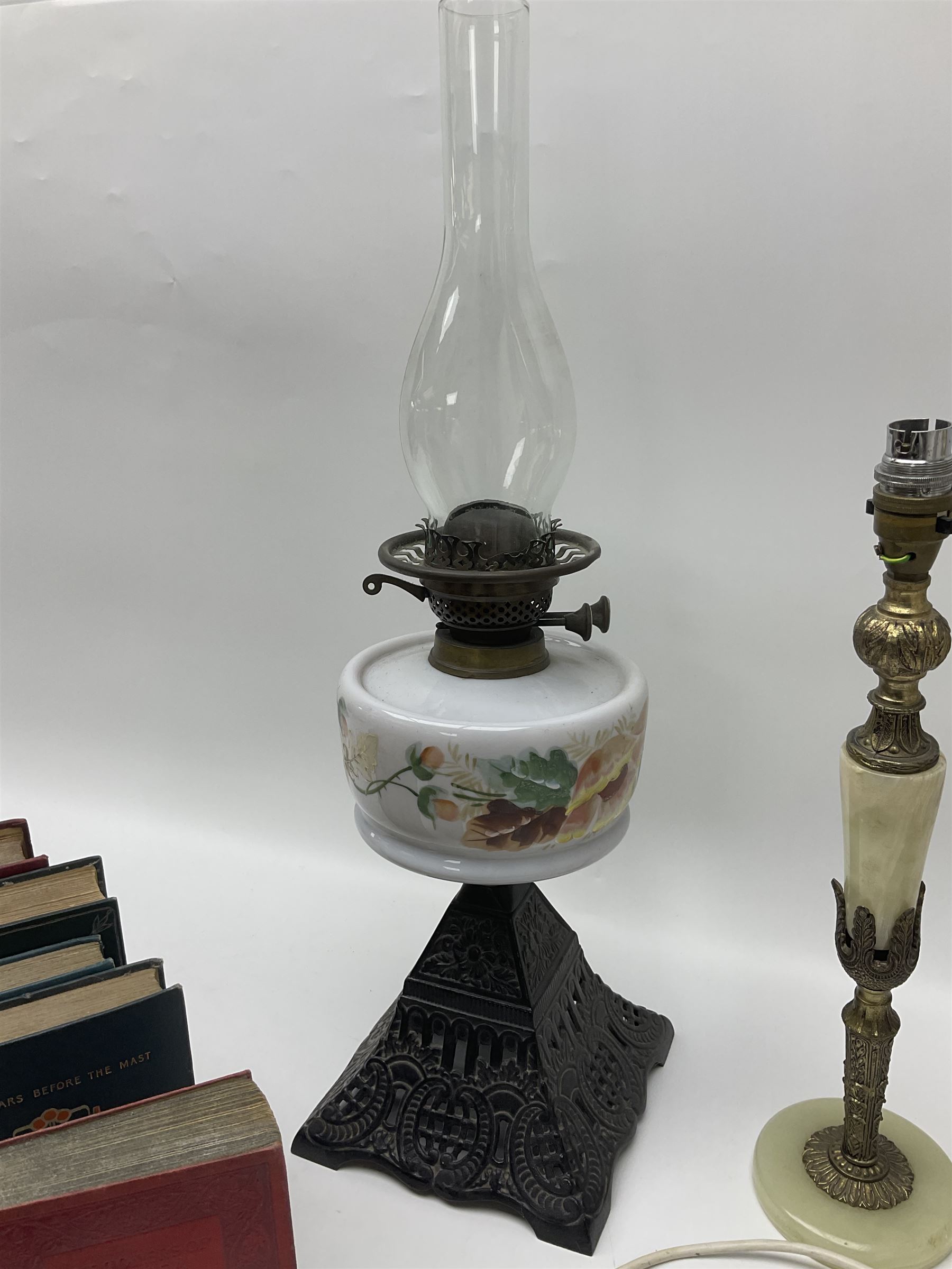 Oil lamp with ornate metal base and painted glass reservoir - Image 8 of 10