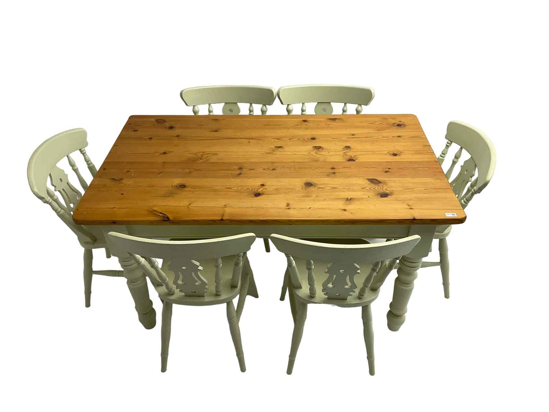 Traditional farmhouse pine dining table - Image 7 of 9