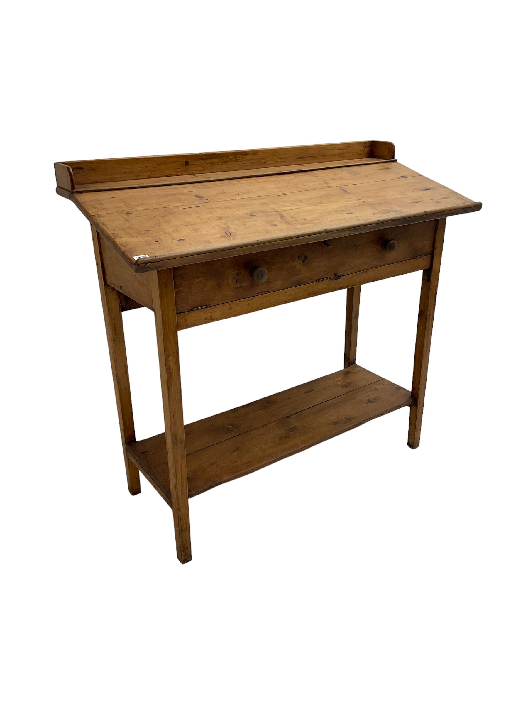 Stained pine clerks desk or table - Image 6 of 6