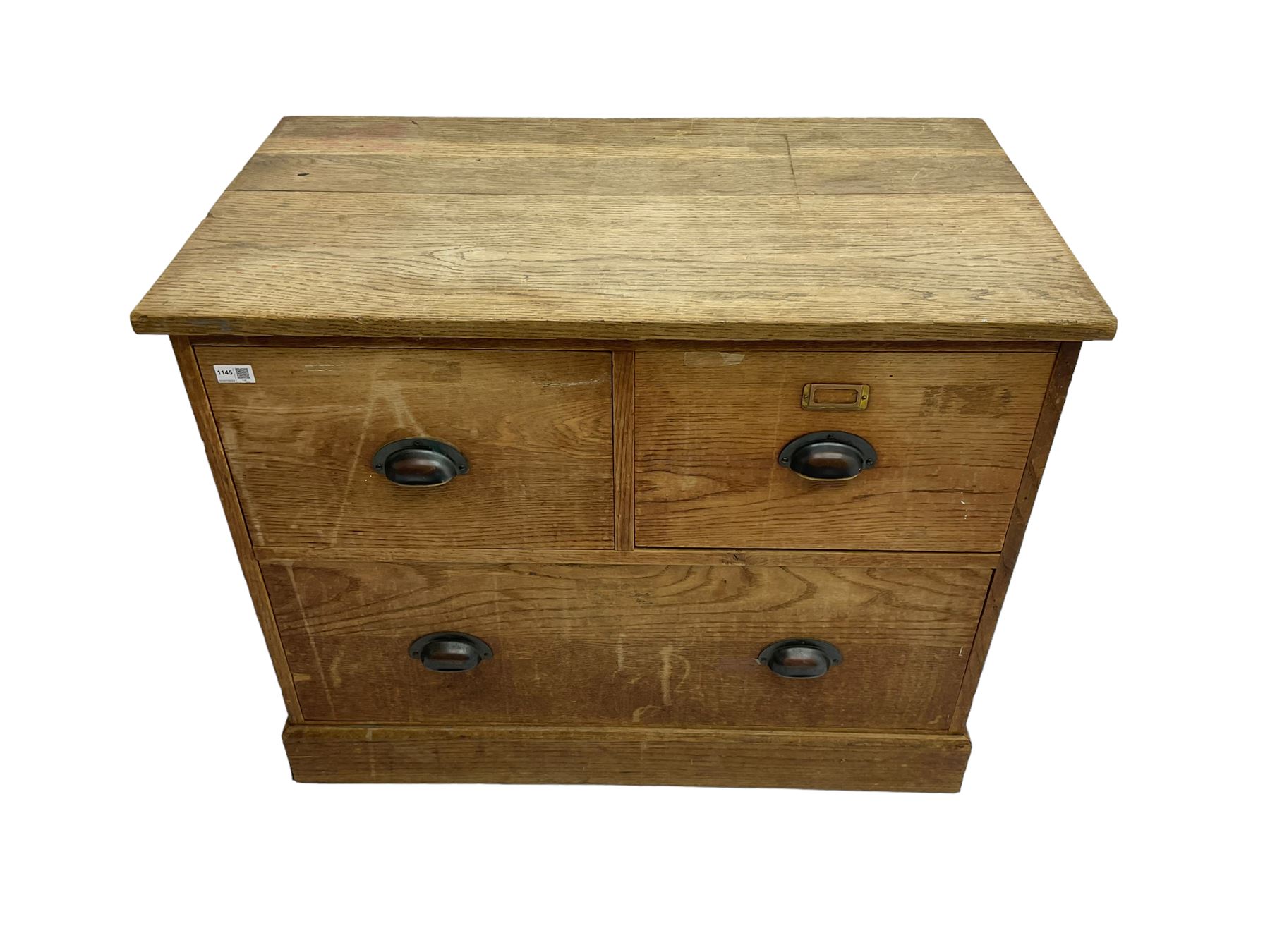 Early to mid-20th century oak chest - Image 2 of 6