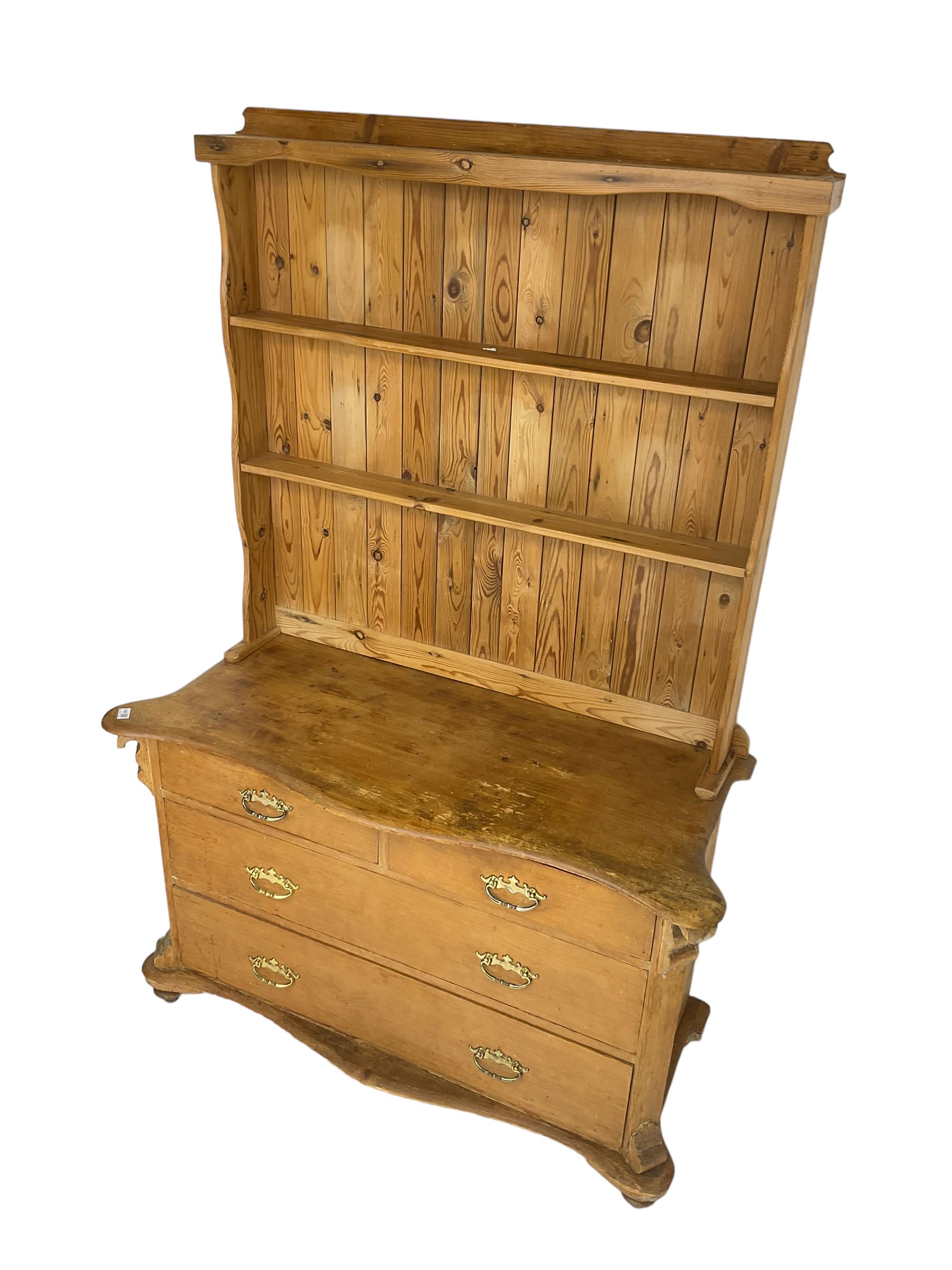 19th century and later pine farmhouse dresser - Image 4 of 8