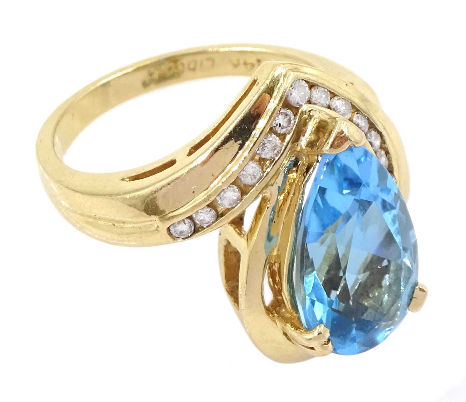 14ct gold pear cut blue topaz and round brilliant cut diamond ring - Image 3 of 4