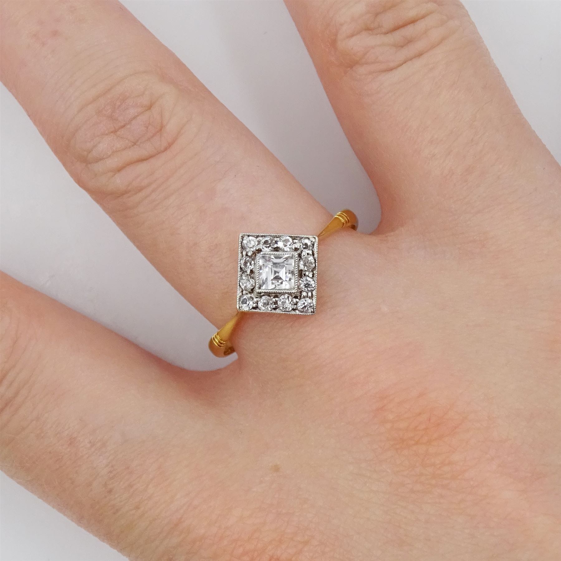 Gold milgrain set princess cut and round cut white sapphire square cluster ring - Image 2 of 4