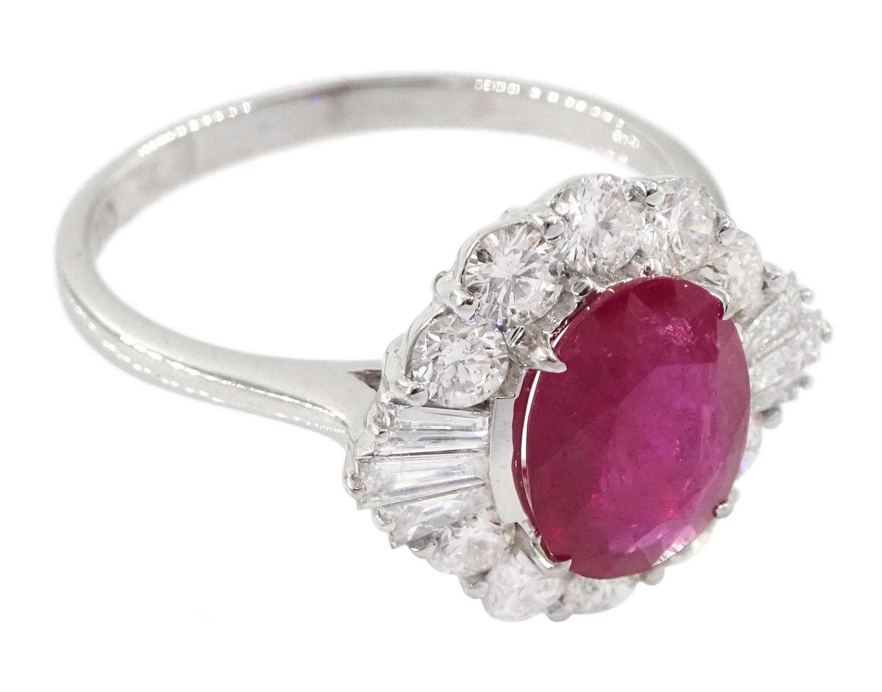 18ct white gold oval cut ruby - Image 3 of 5
