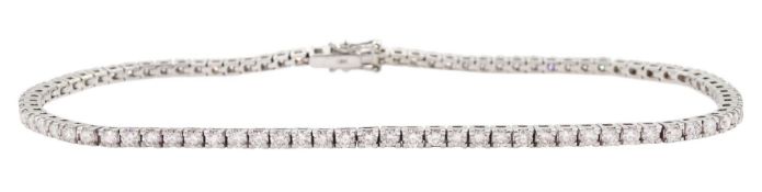 18ct white gold round brilliant cut diamond bracelet