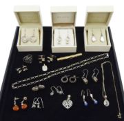 Collection of silver and silver stone set jewellery including earrings