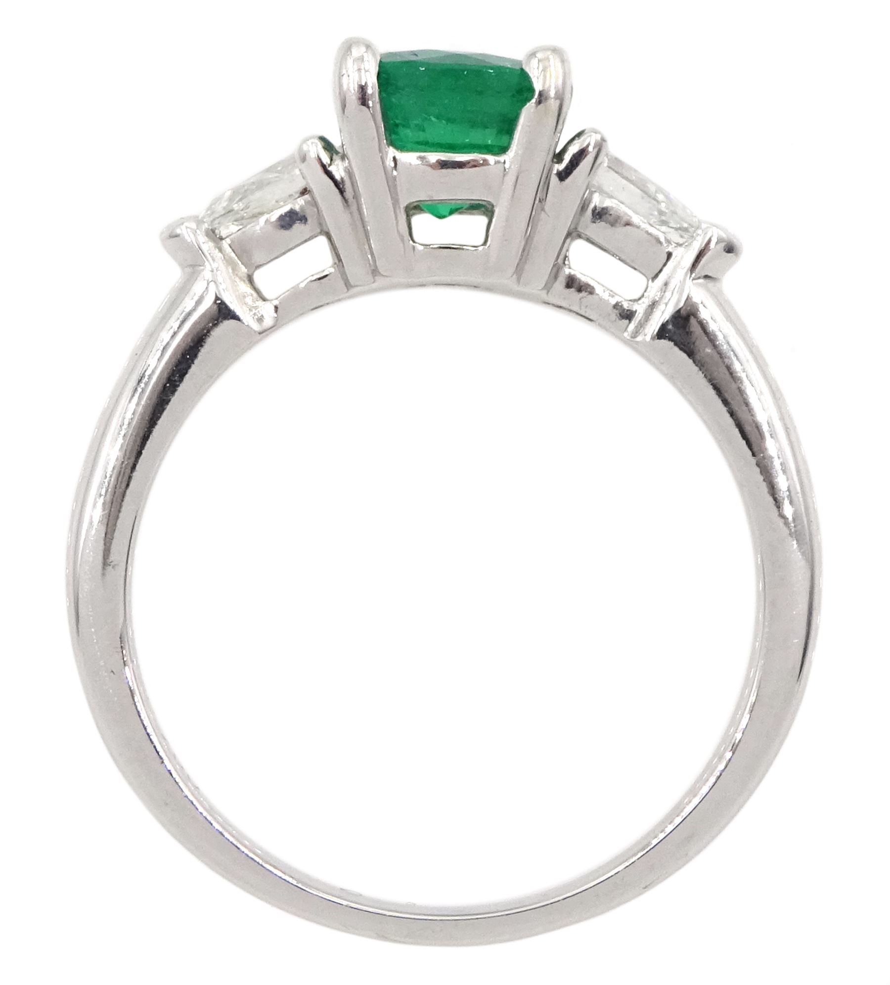 18ct white gold three stone round emerald and pear shaped diamond ring - Image 4 of 4