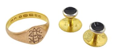 Pair of gold black enamel shirt studs stamped 18ct & Pt and a gold signet ring