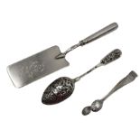 Late 19th century Russian silver Fiddle pattern niello work spoon