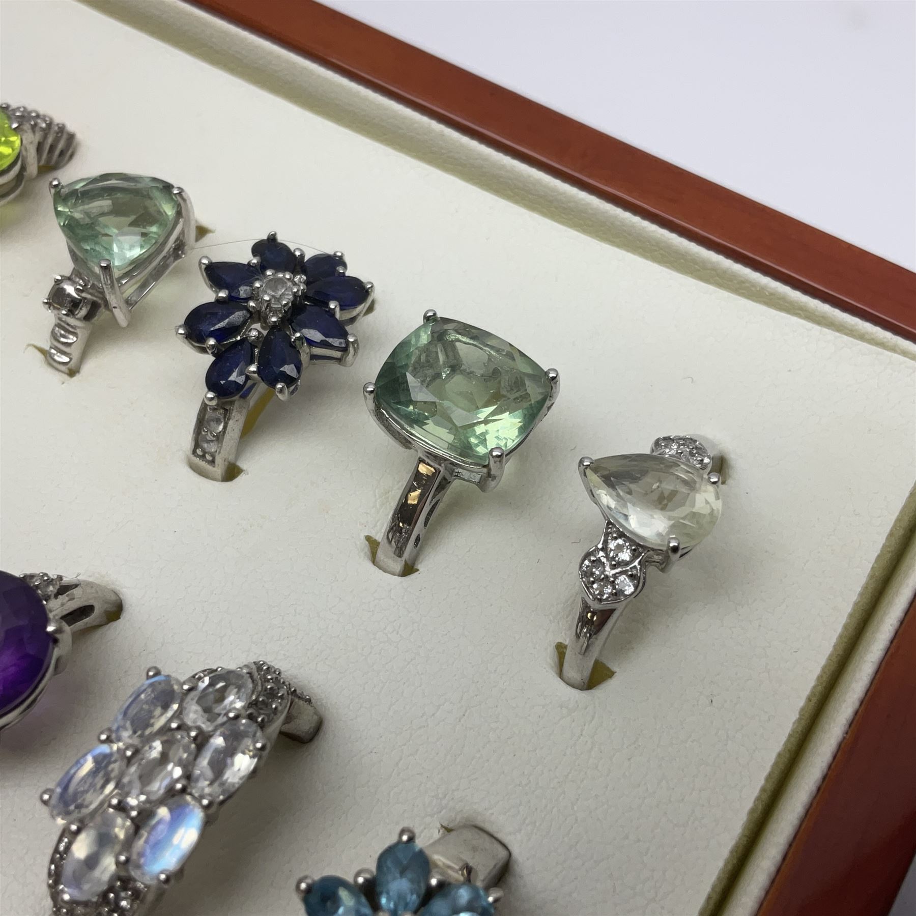 Forty silver stone-set rings including topaz - Image 12 of 17