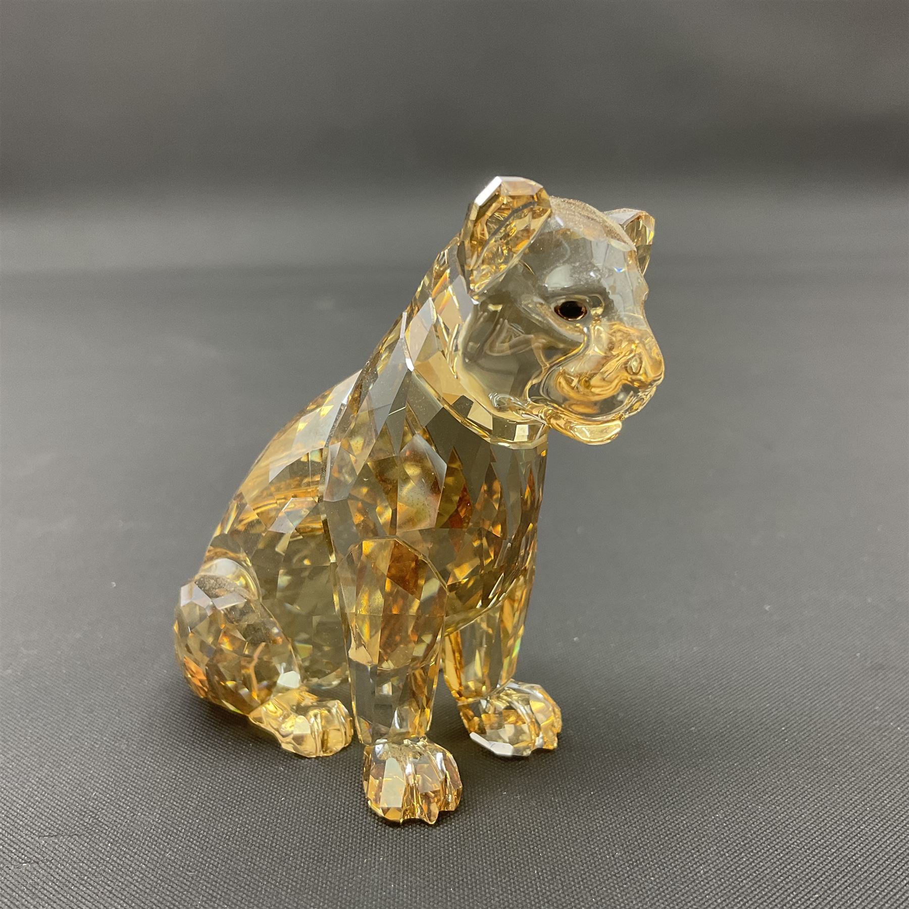 Swarovski Crystal lioness and cub - Image 8 of 11