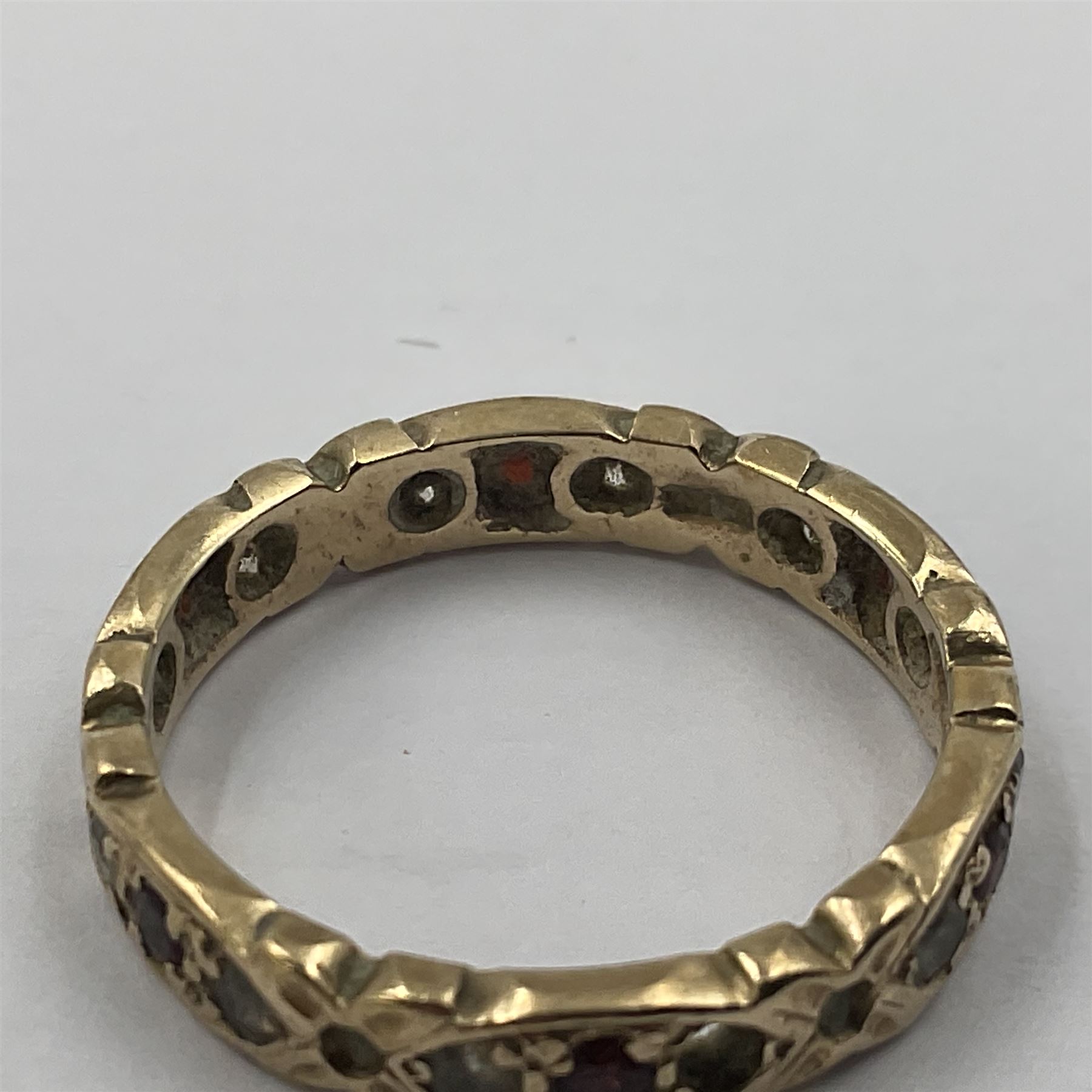 9ct gold eternity ring - Image 8 of 8