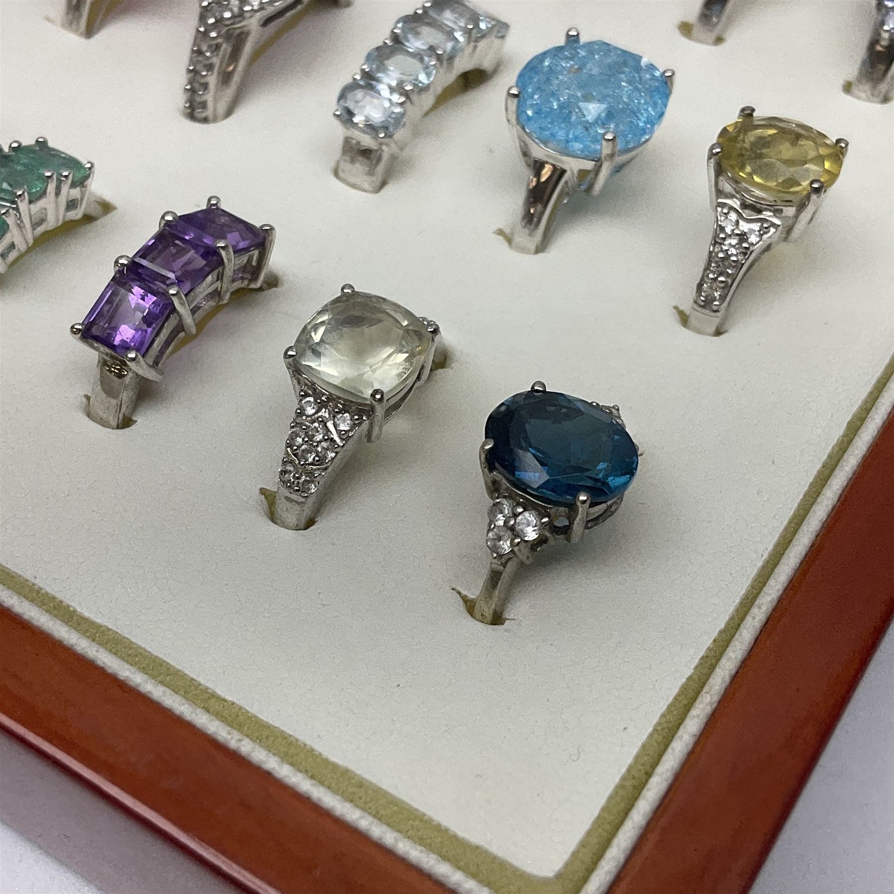 Forty silver stone-set rings including topaz - Image 5 of 17