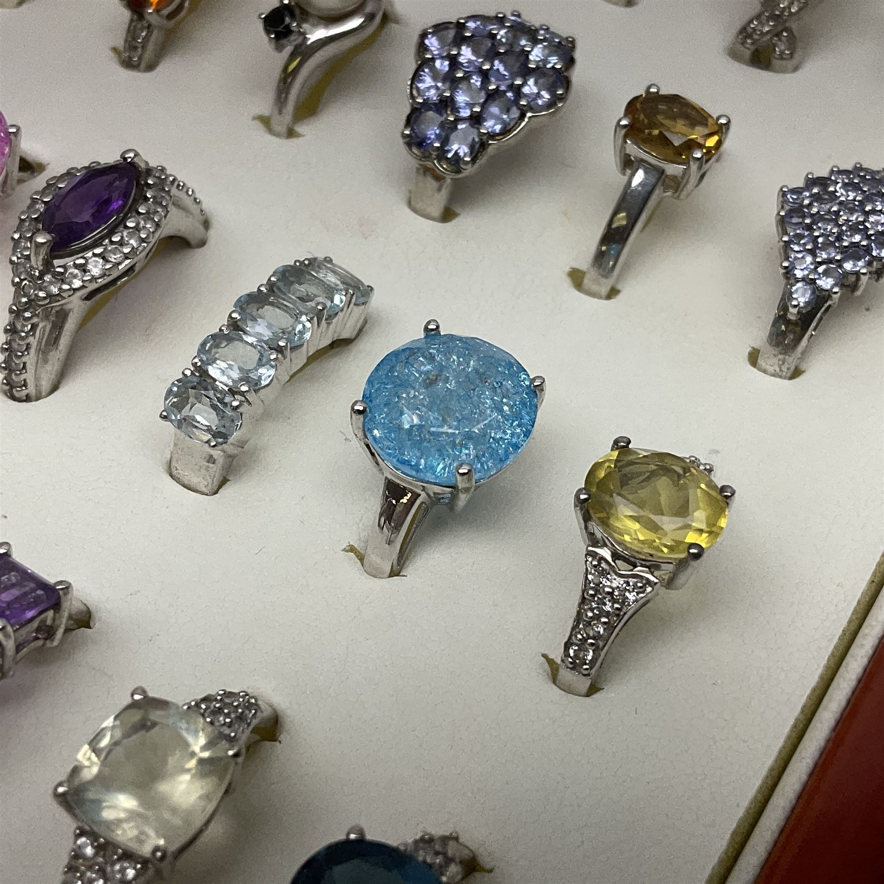 Forty silver stone-set rings including topaz - Image 6 of 17