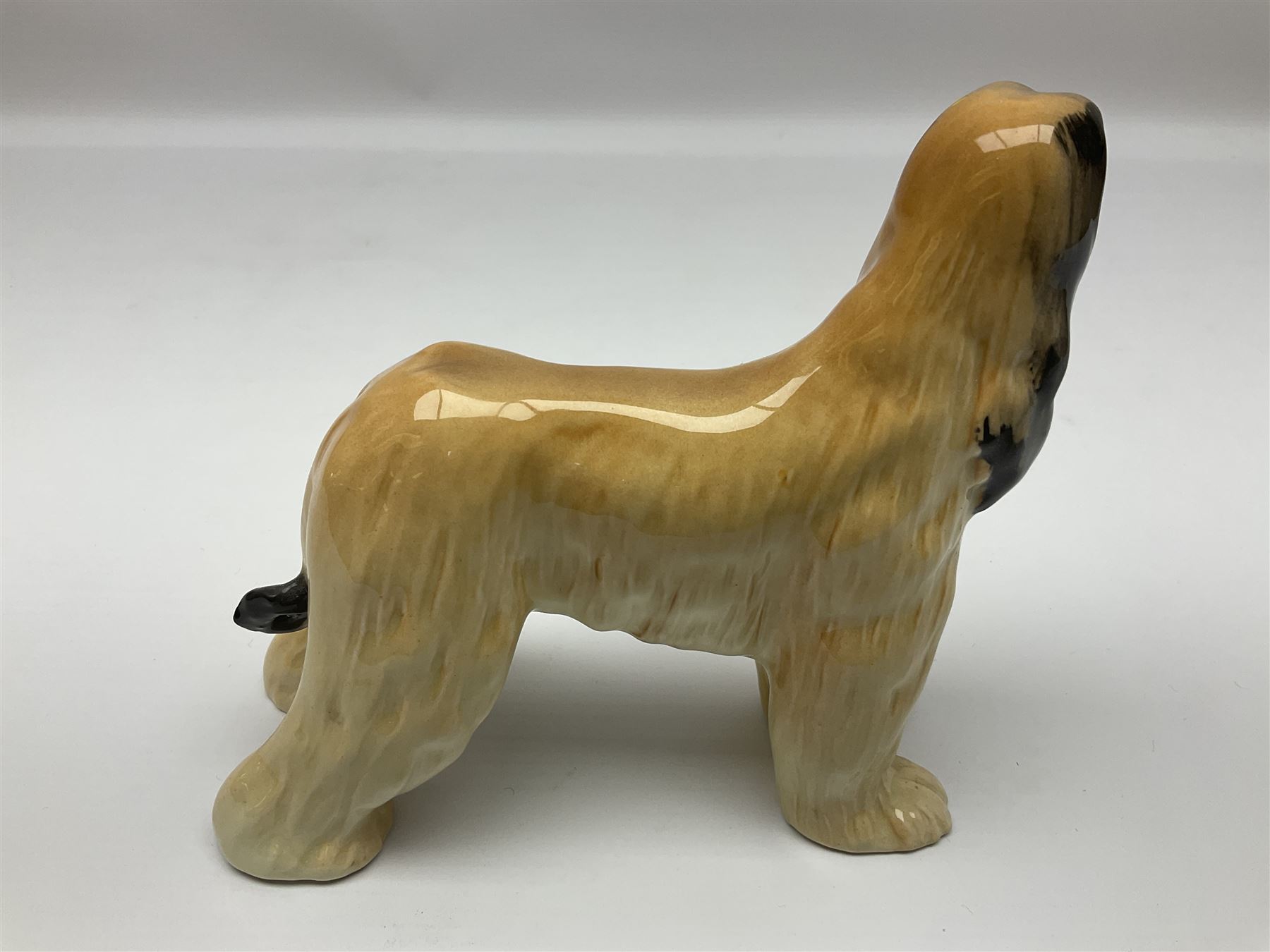 Three Beswick dog figures - Image 3 of 17