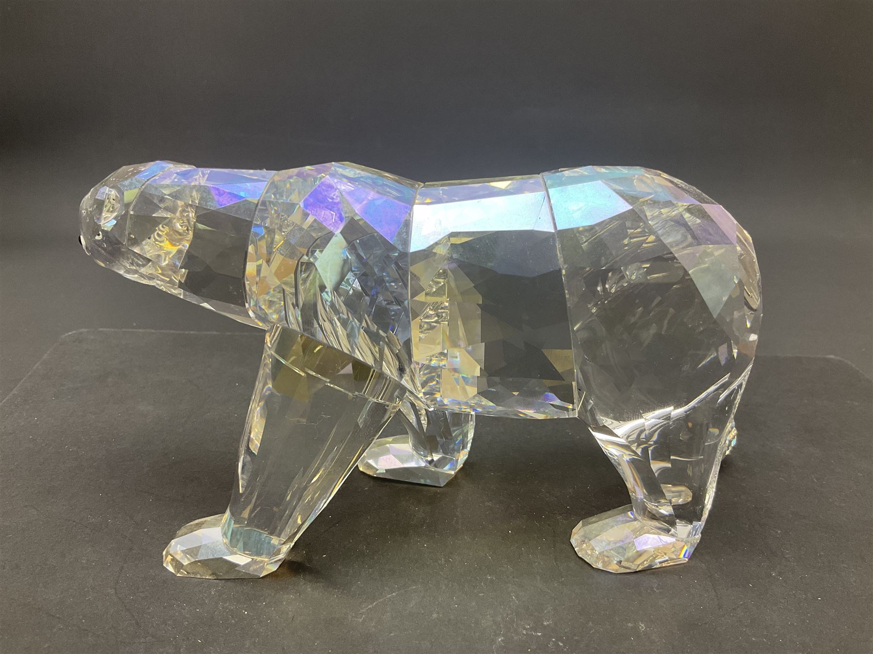 Swarovski Crystal polar bear - Image 4 of 8