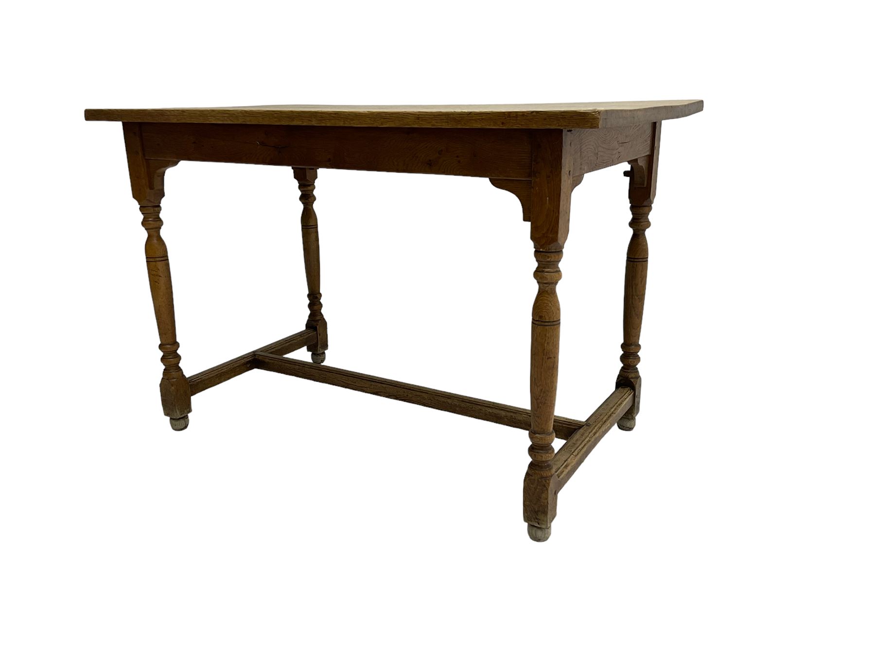 Early 20th century oak kitchen table - Image 3 of 4