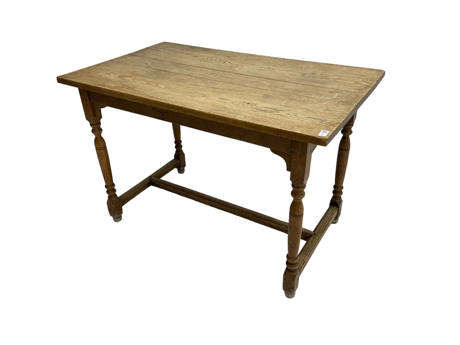 Early 20th century oak kitchen table - Image 4 of 4